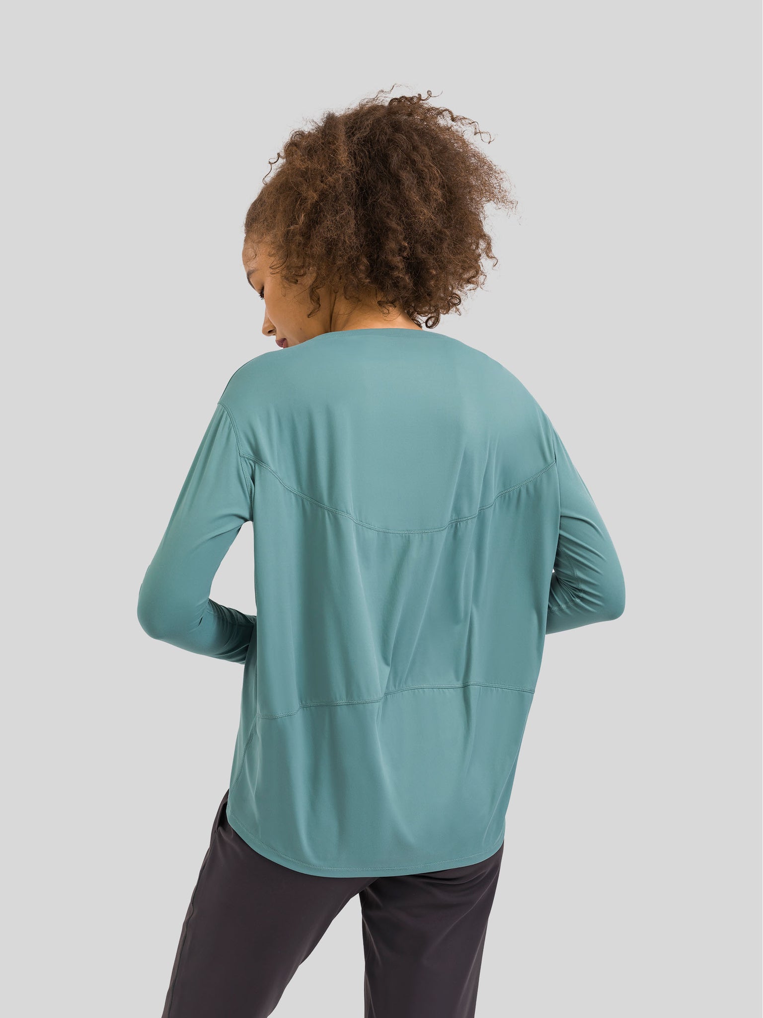 Women's Breathable Loose Long Sleeve Top