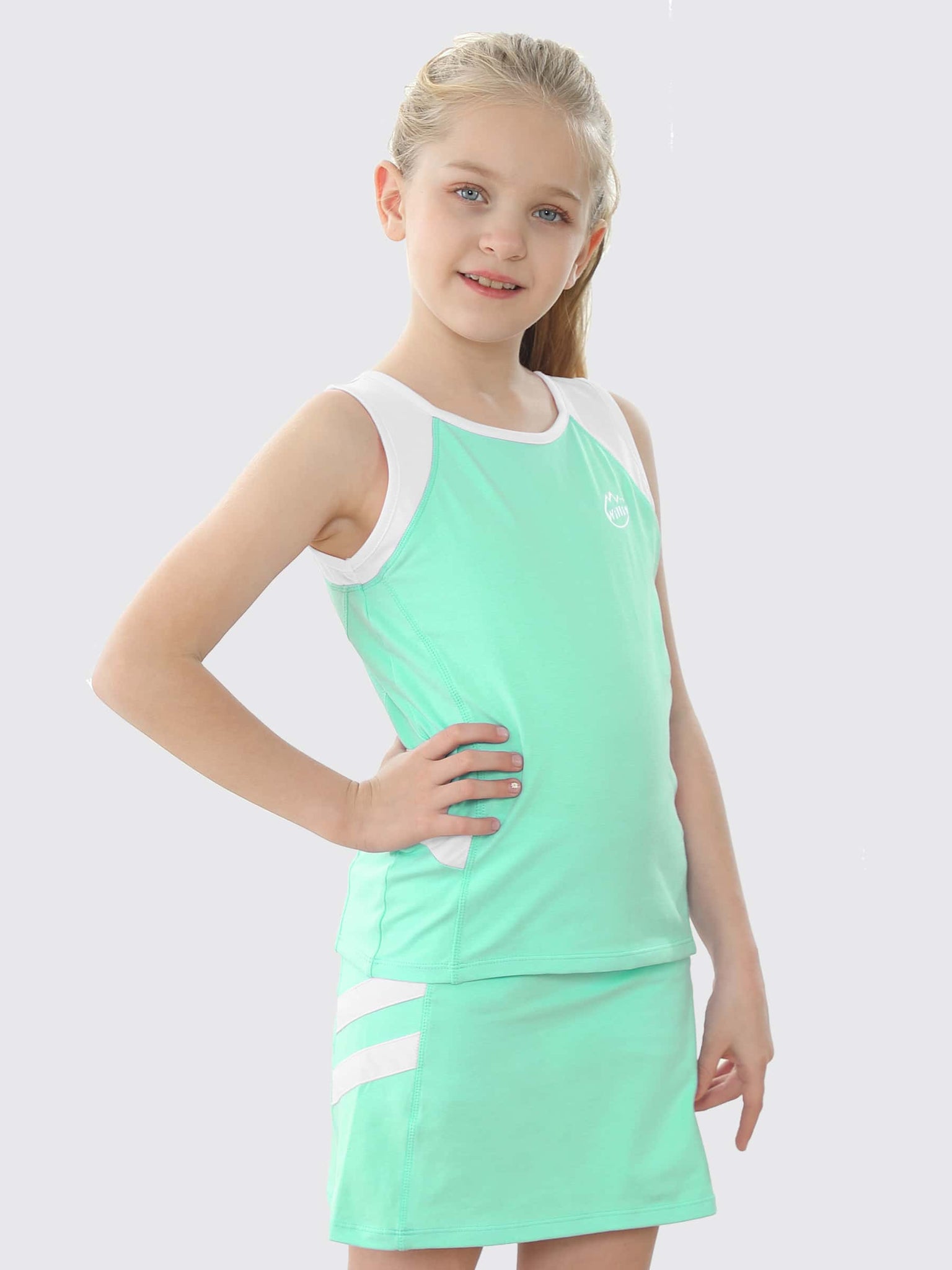 Willit Girls' Tennis Outfit_Green_model2