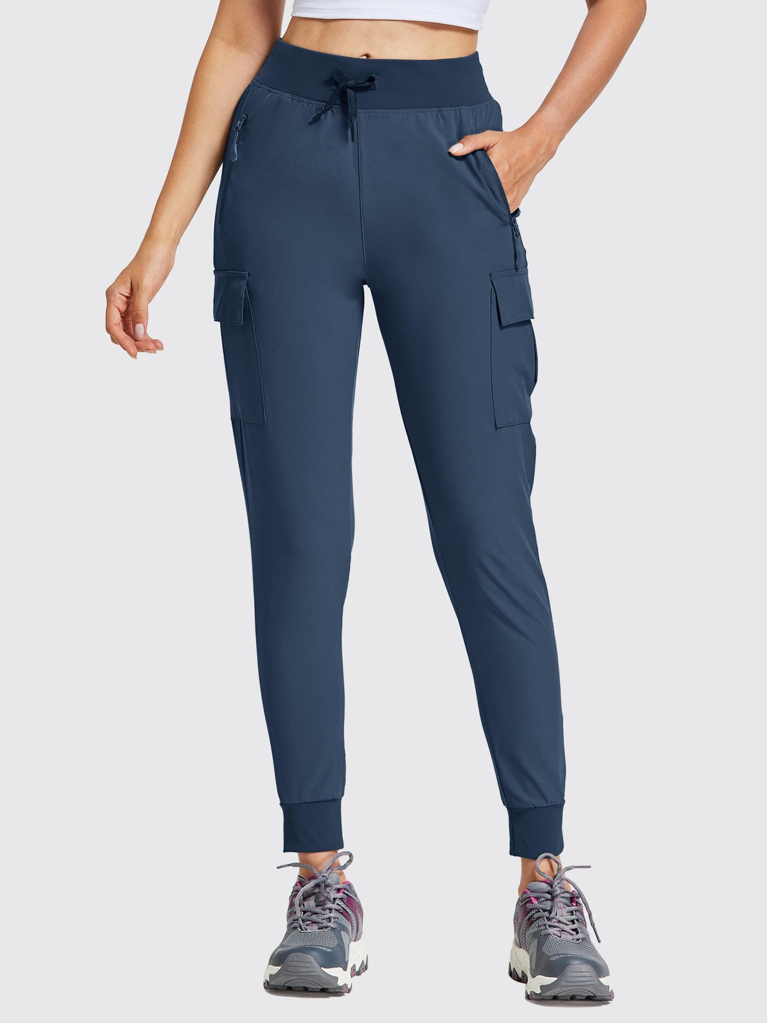 Women's Outdoor Trek Cargo Joggers_Navy_model3