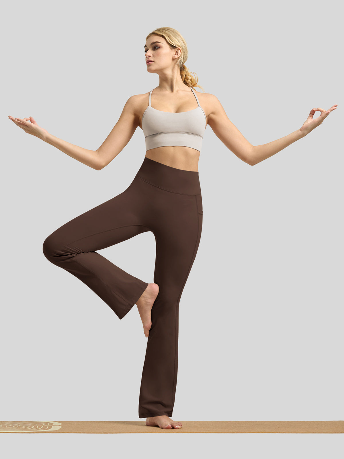 Women's Butterflux Pockets Flare Leggings 29 Inch