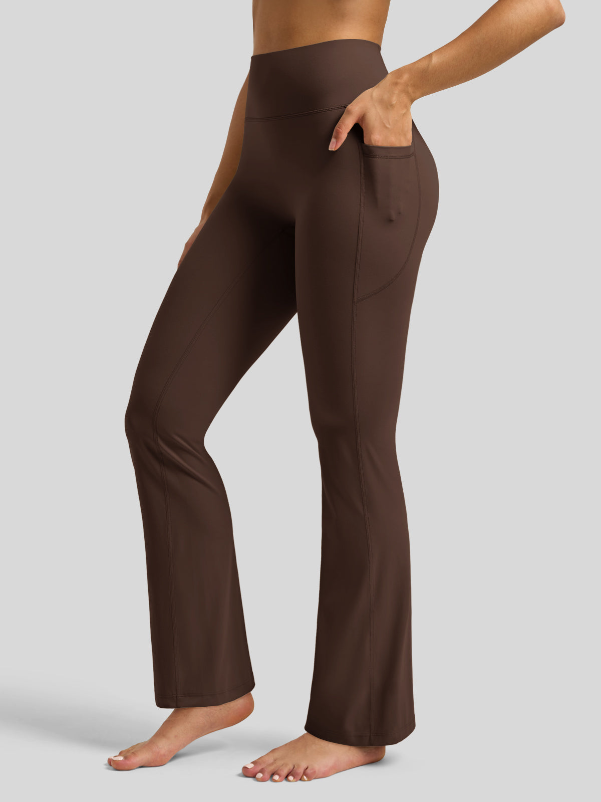 Women's Butterflux Pockets Flare Leggings 31 Inch