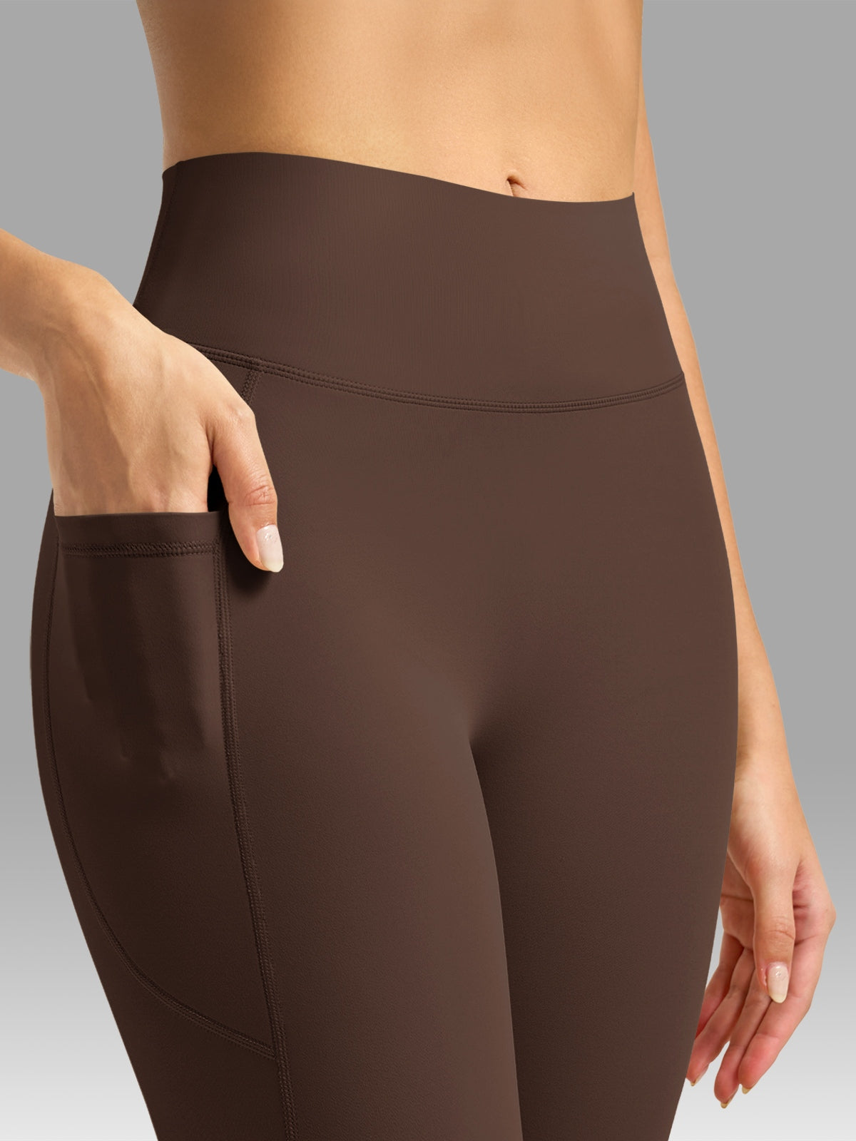 Women's Butterflux Pockets Flare Leggings 31 Inch