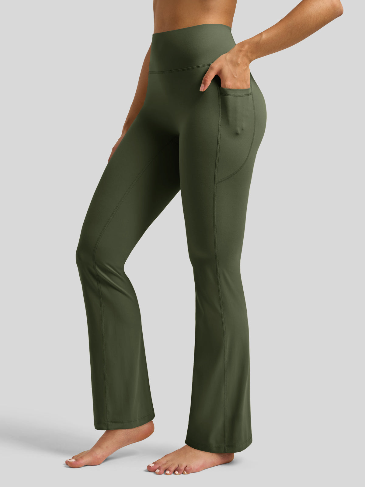 Women's Butterflux Pockets Flare Leggings 31 Inch