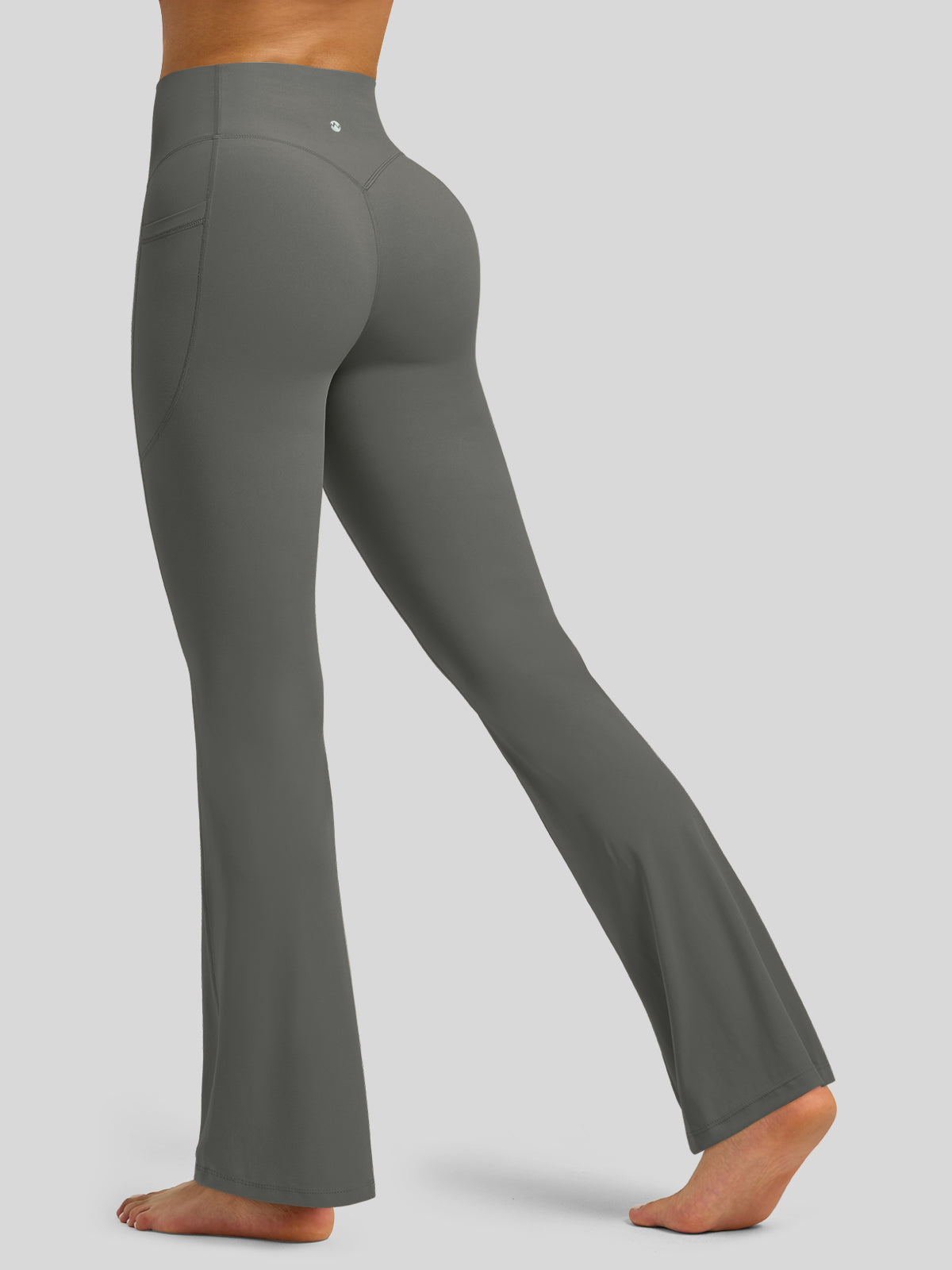 Women's Butterflux Pockets Flare Leggings 31 Inch