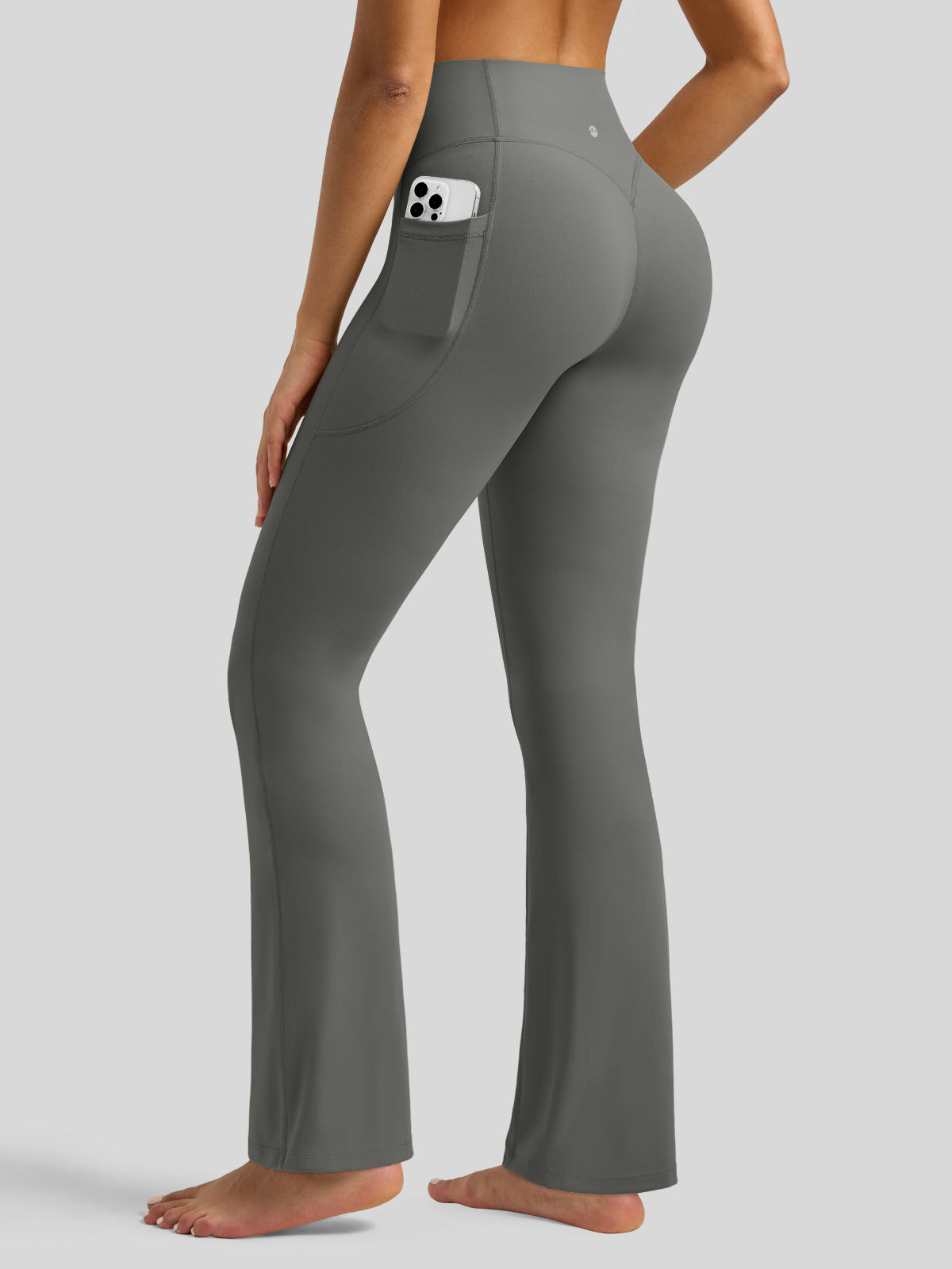 Women's Butterflux Pockets Flare Leggings 33 Inch