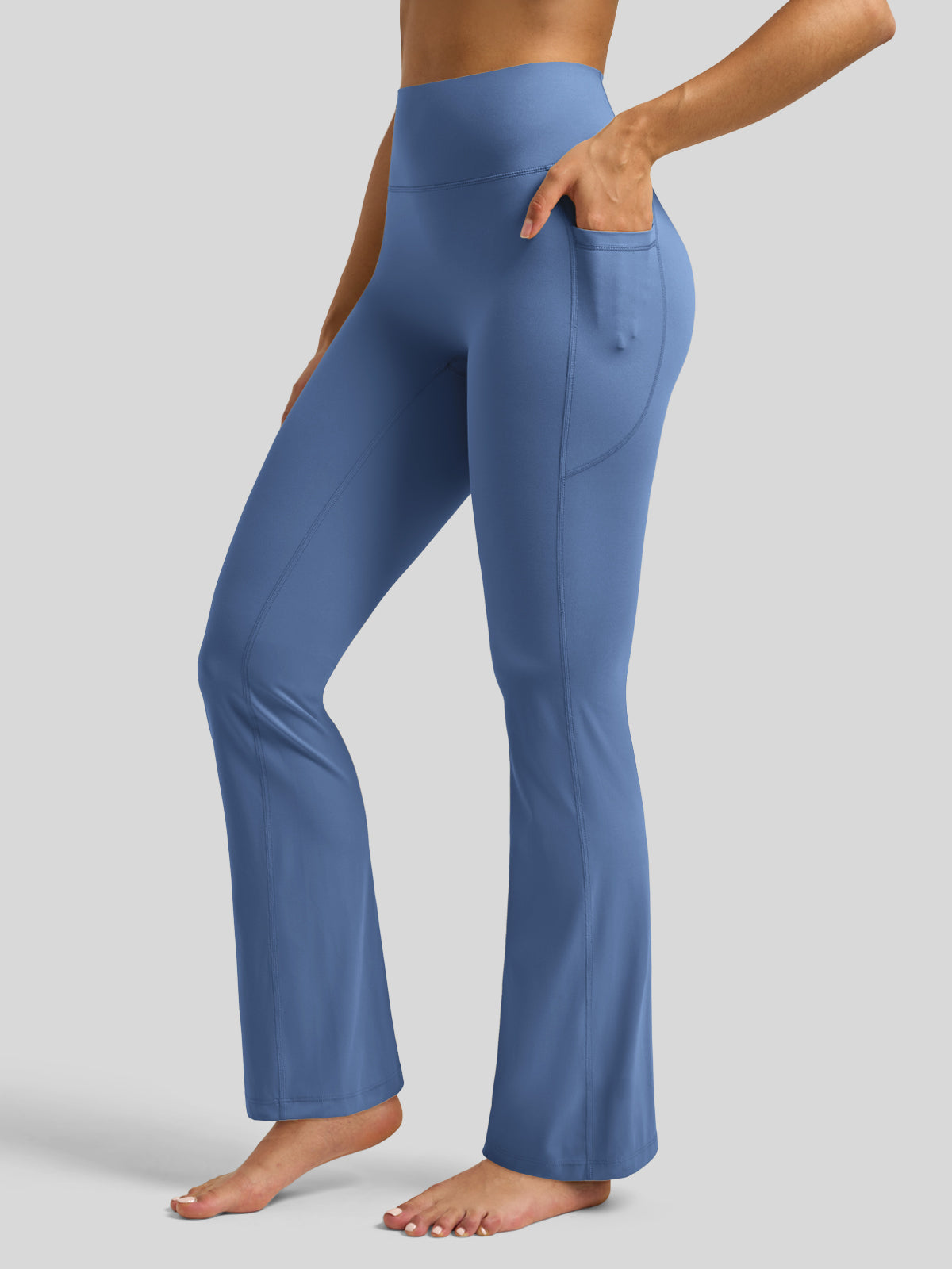 Women's Butterflux Pockets Flare Leggings 31 Inch