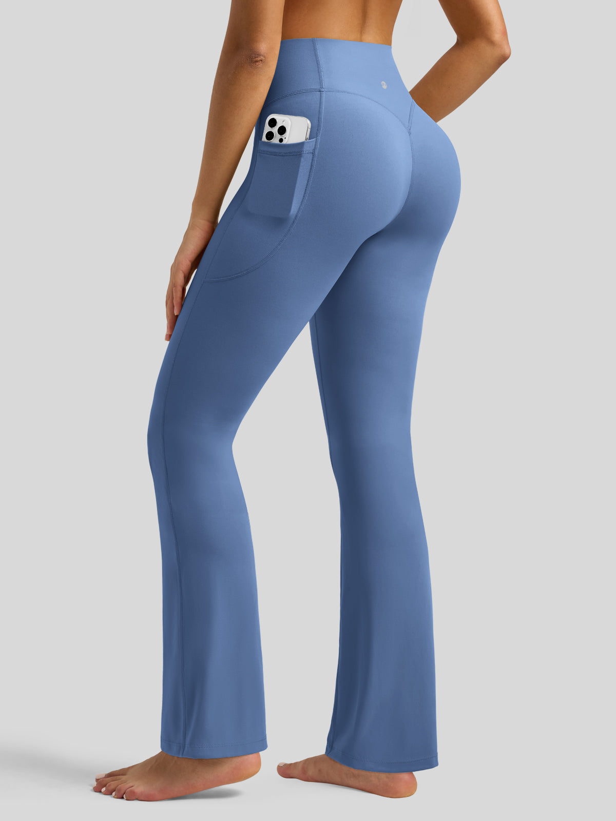 Women's Butterflux Pockets Flare Leggings 31 Inch