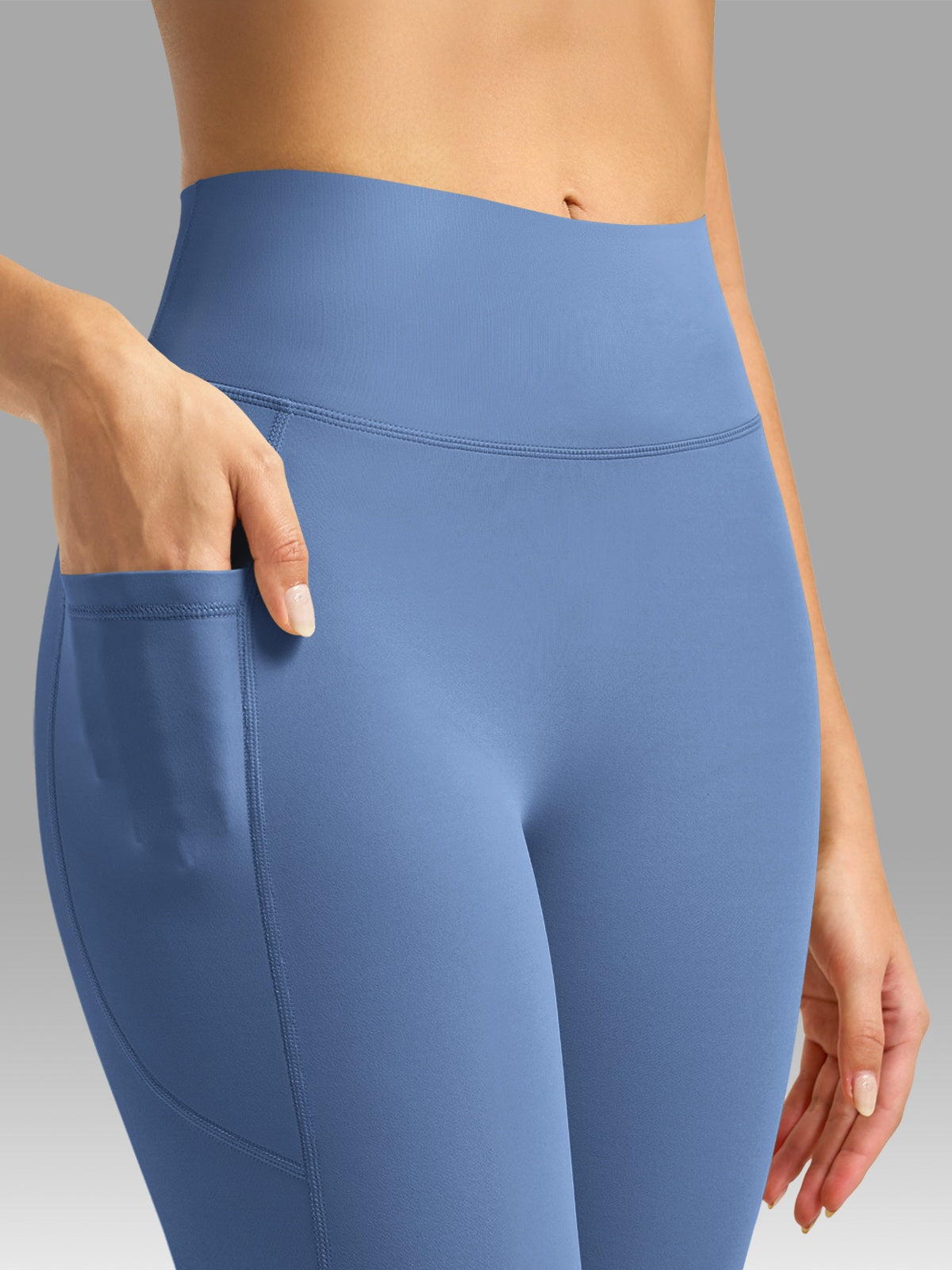 Women's Butterflux Pockets Flare Leggings 31 Inch