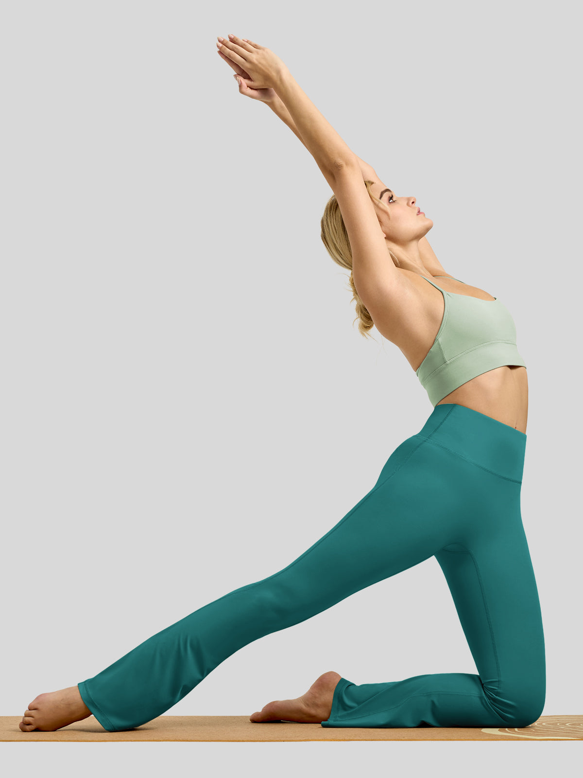 Willit Women's Butterflux Yoga Flare Leggings 30.5 Inch in green