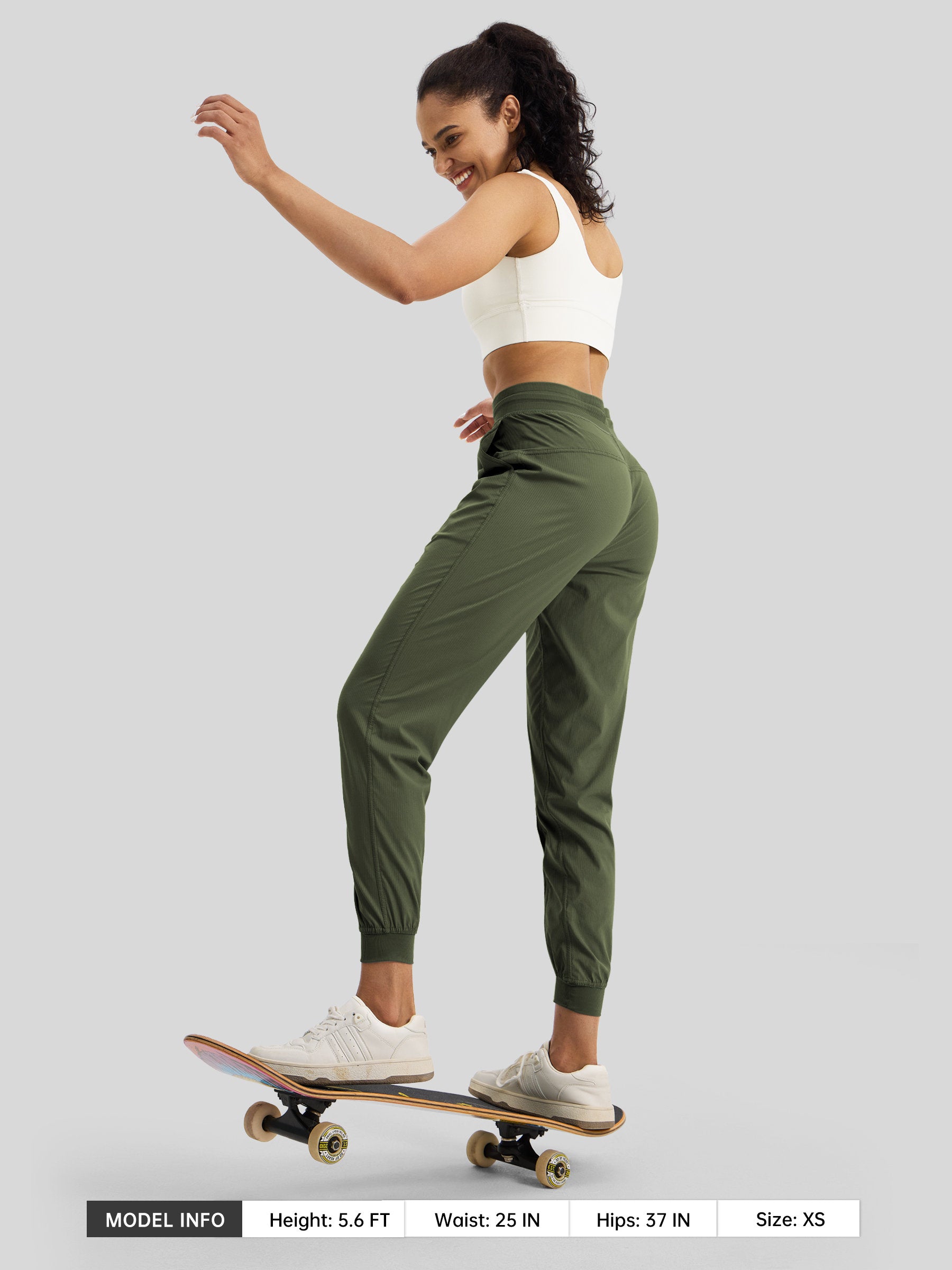 Willit Women's Cargo Studio Joggers