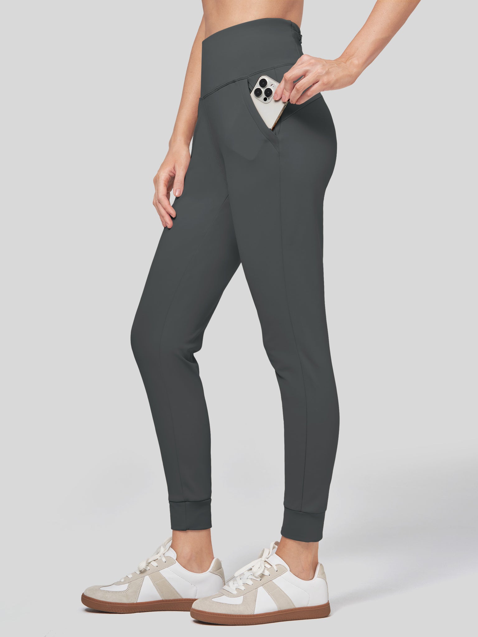 Women's Super High-Rise Fleece Jogger