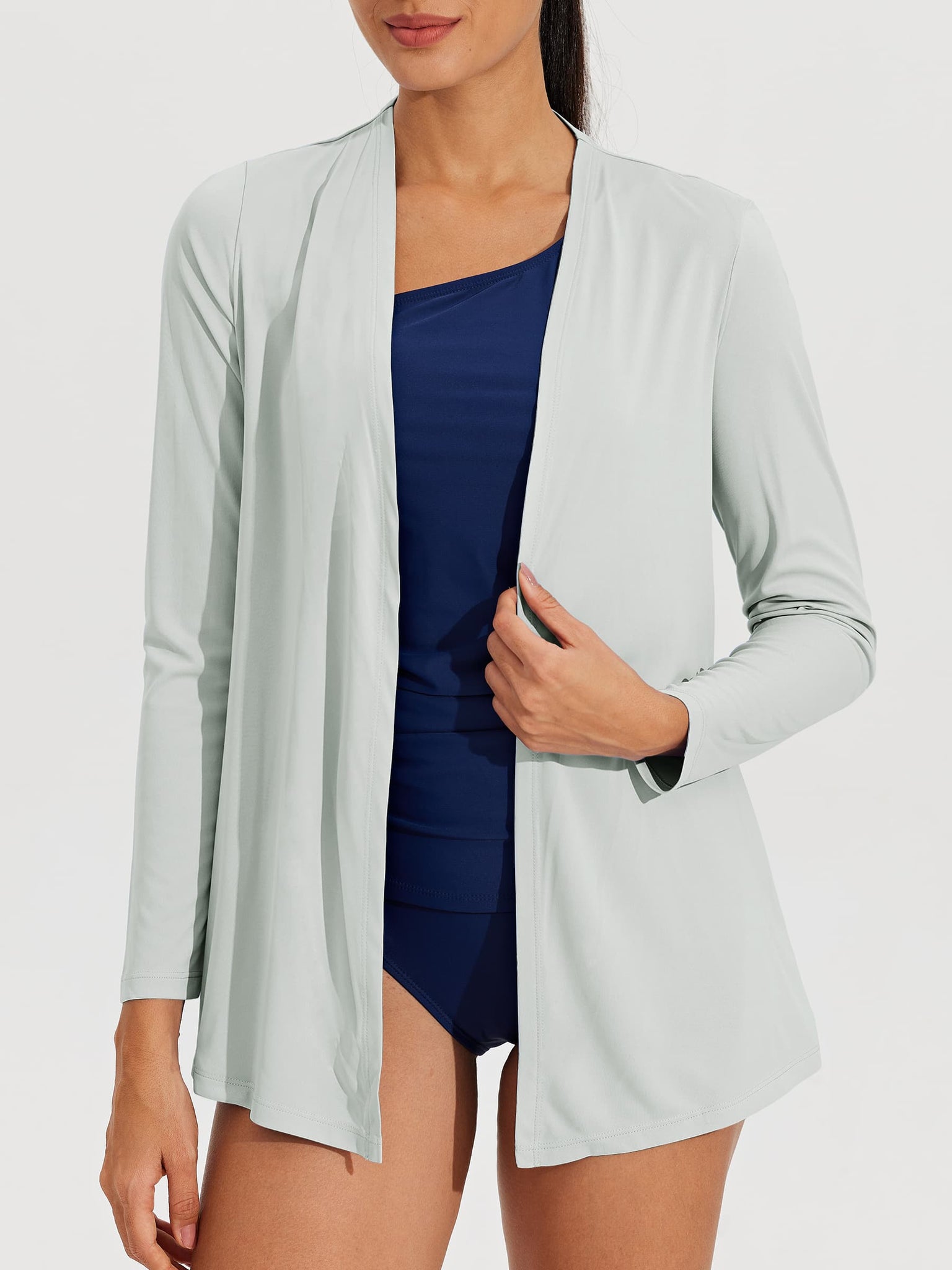 Women's Lightweight Cardigan_Gray_model2