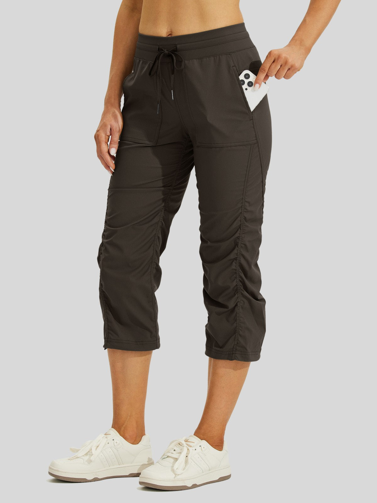 Women's Lightweight Woven Capris