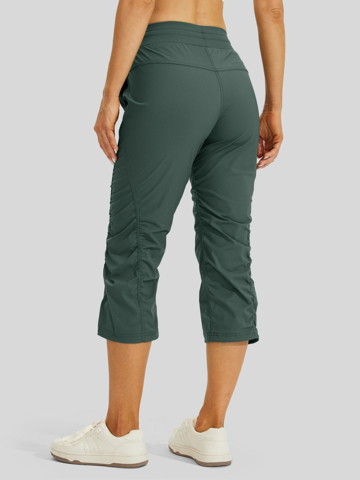 Women's Lightweight Woven Capris