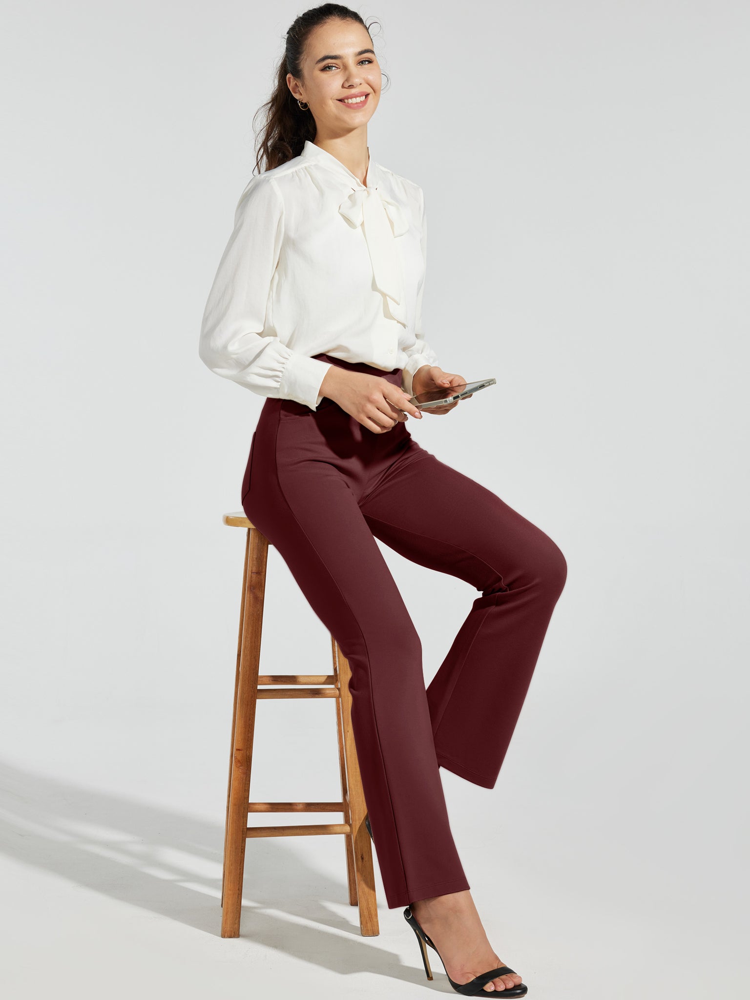 Women's Pull-On Slim Bootcut Pants_WineRed_model5