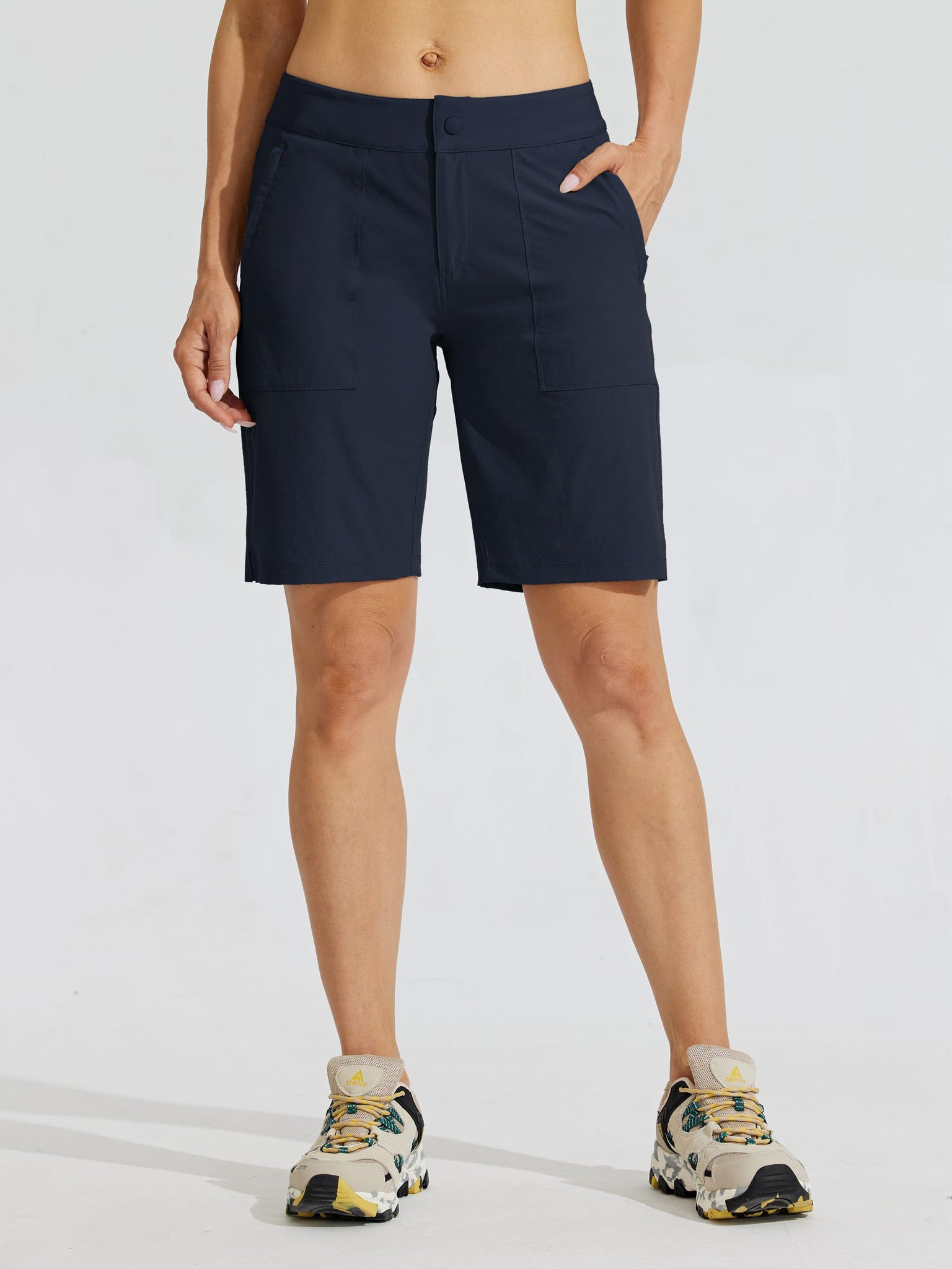 Women's Quick Dry Cargo Shorts_DeepBlue_model1
