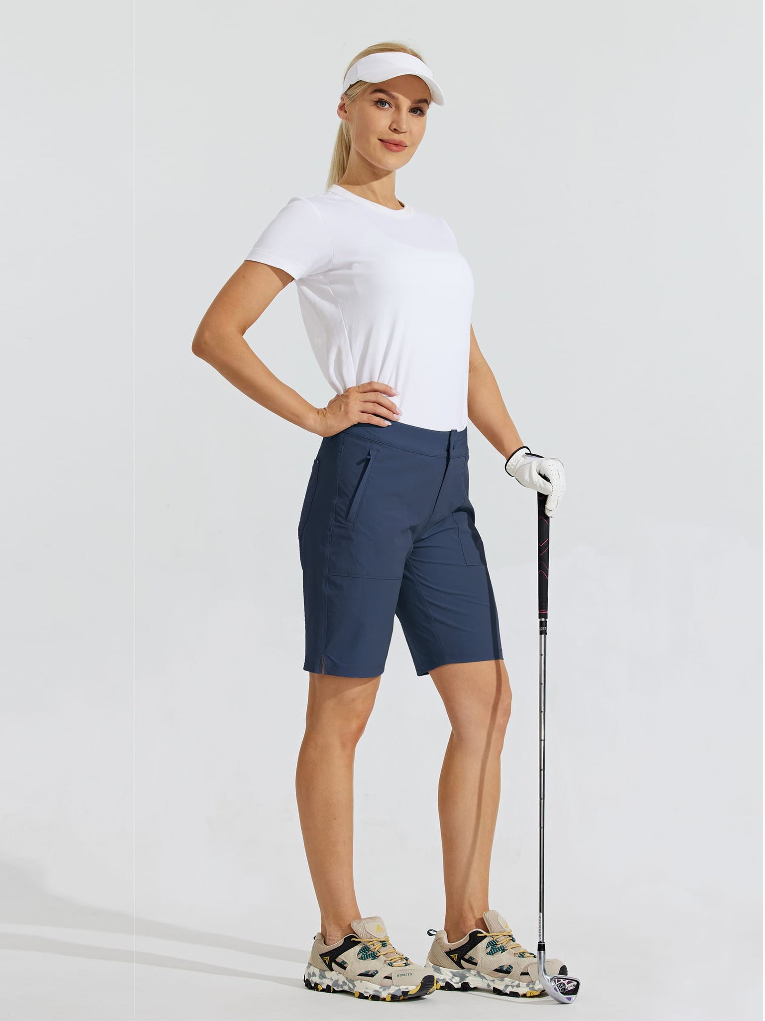 Women's Quick Dry Cargo Shorts_Navy_model3
