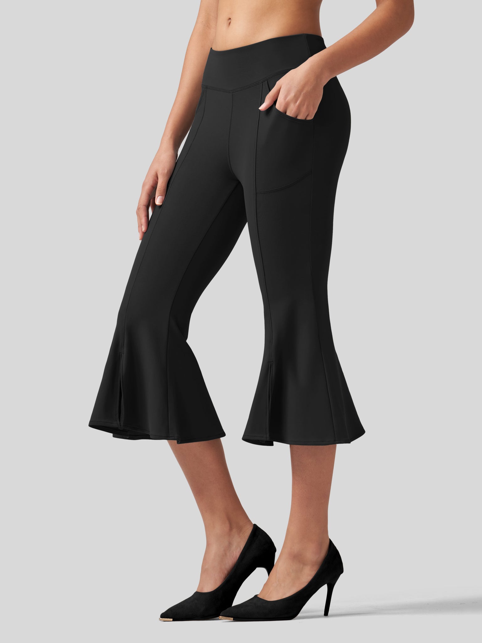 Women's Ruffle Flare Yoga Capri