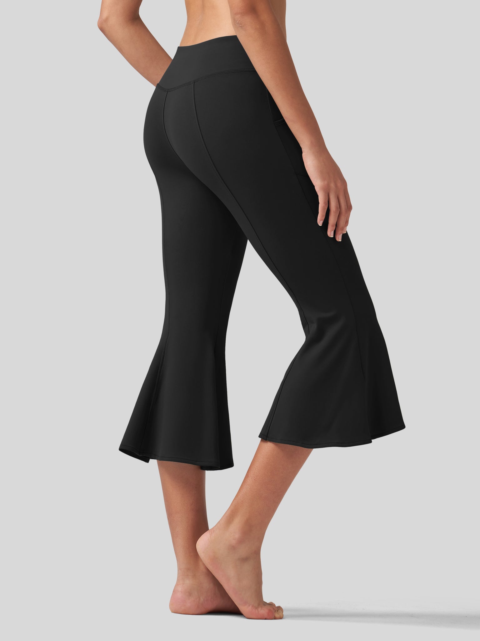 Women's Ruffle Flare Yoga Capri