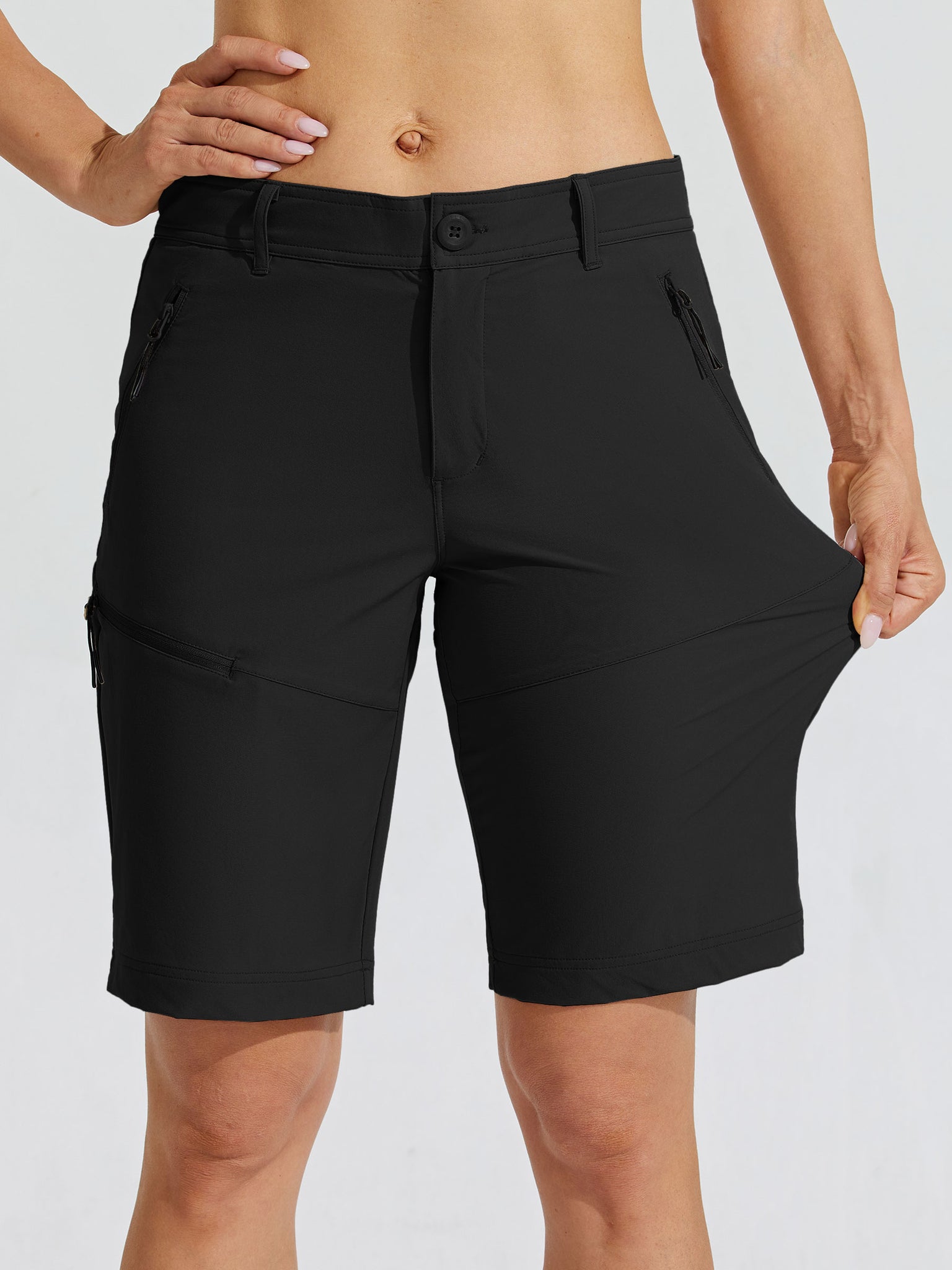 Women's Slim Leg Golf Shorts 10Inch_Black_model3