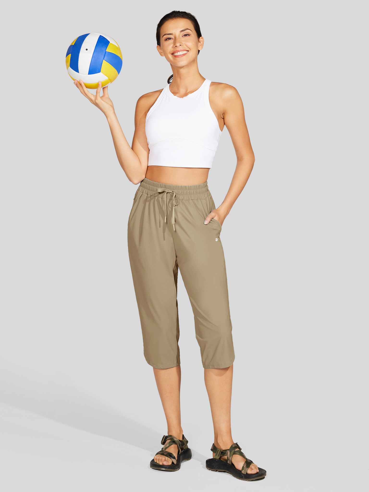Women's Sports Woven Capri Pants
