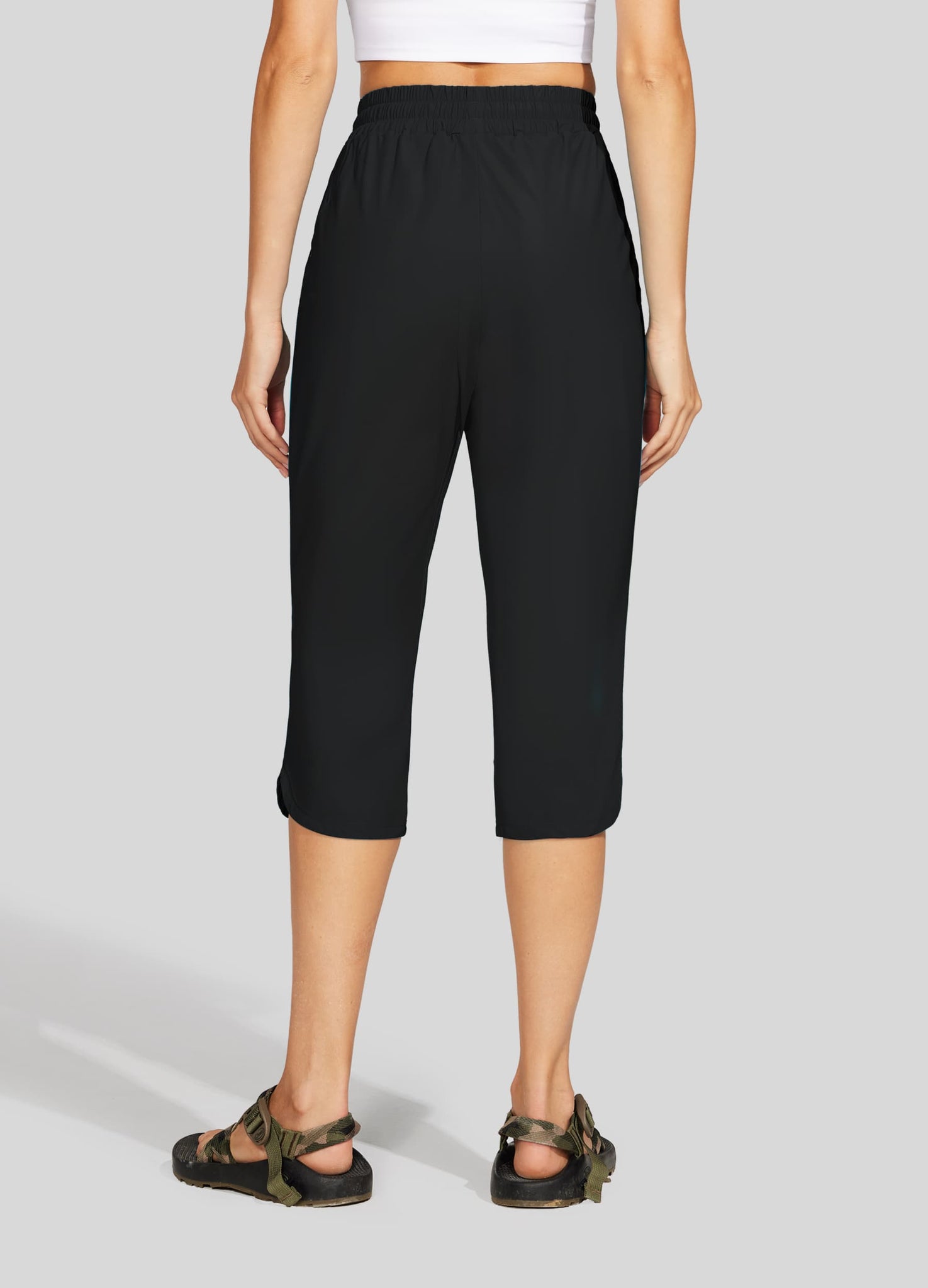 Women's Sports Woven Capri Pants