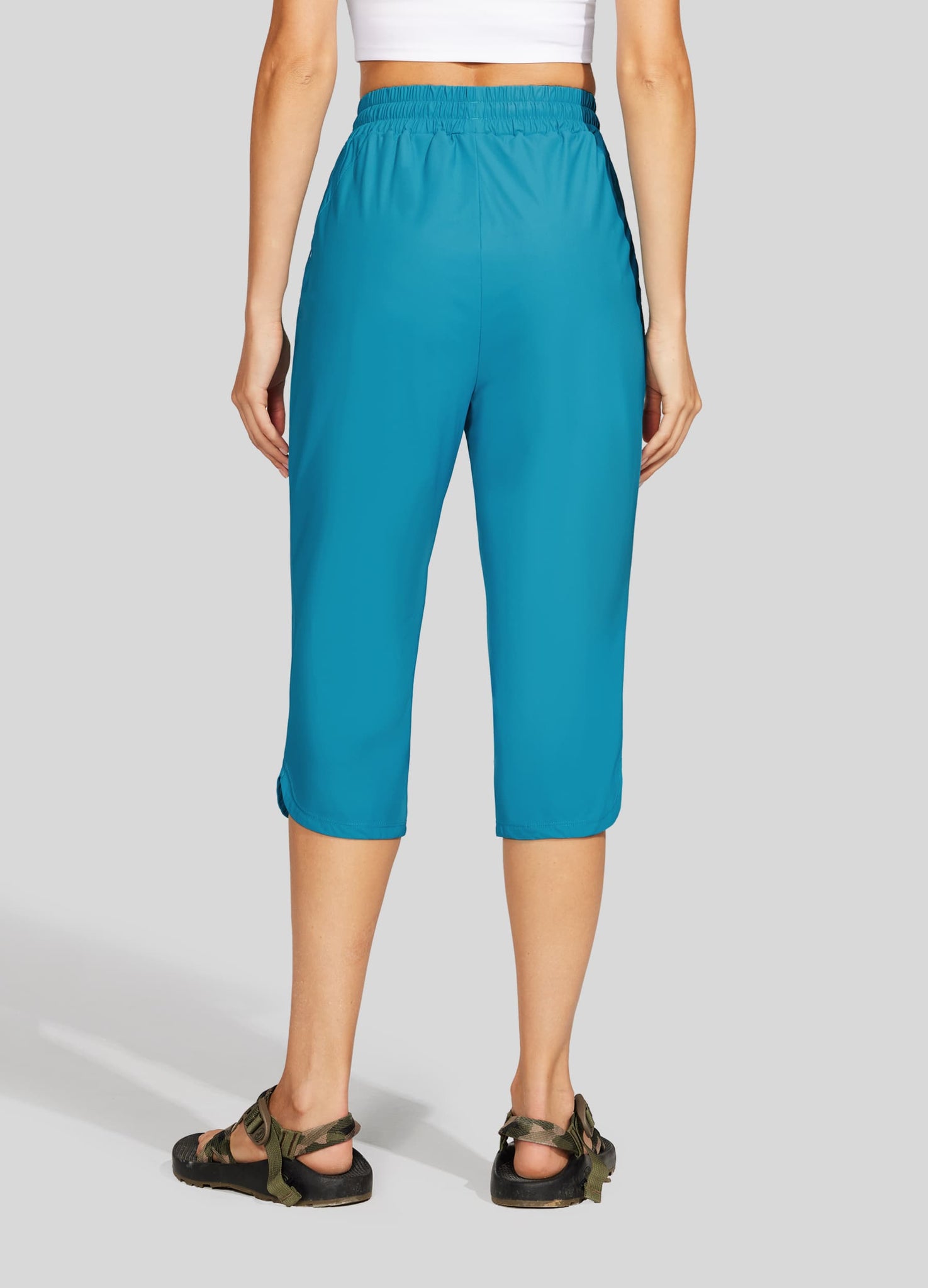 Women's Sports Woven Capri Pants