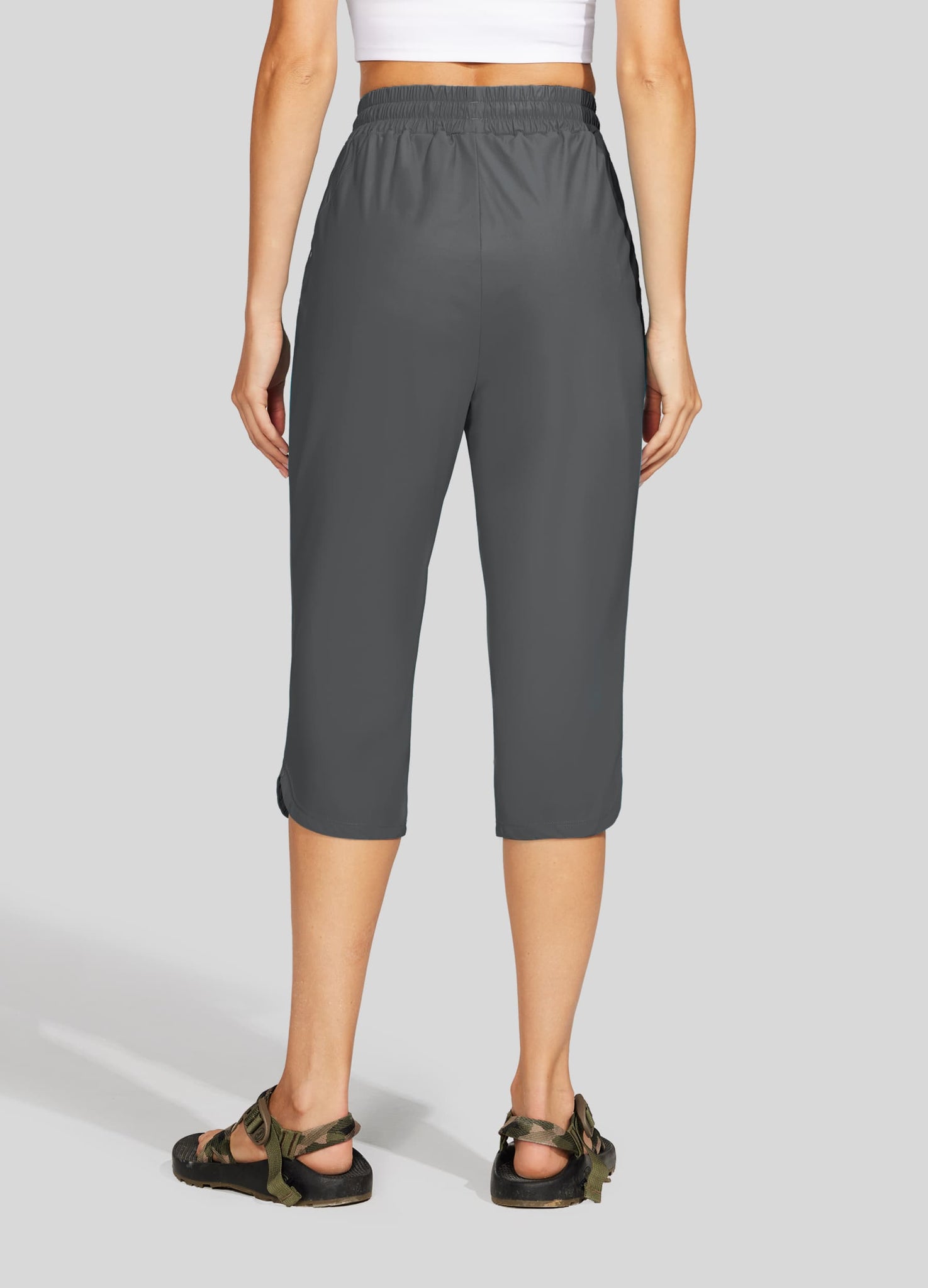 Women's Sports Woven Capri Pants