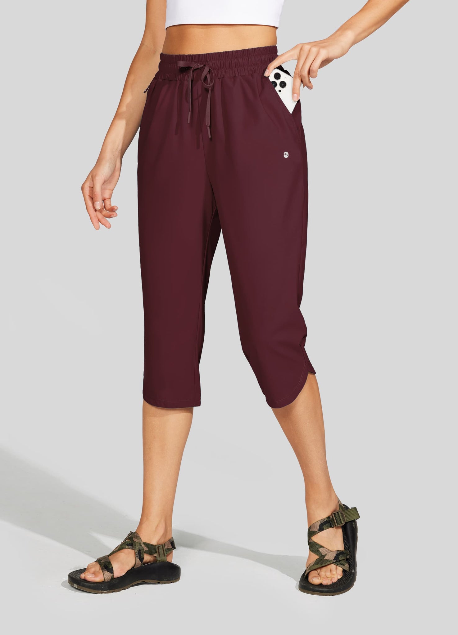 Women's Sports Woven Capri Pants