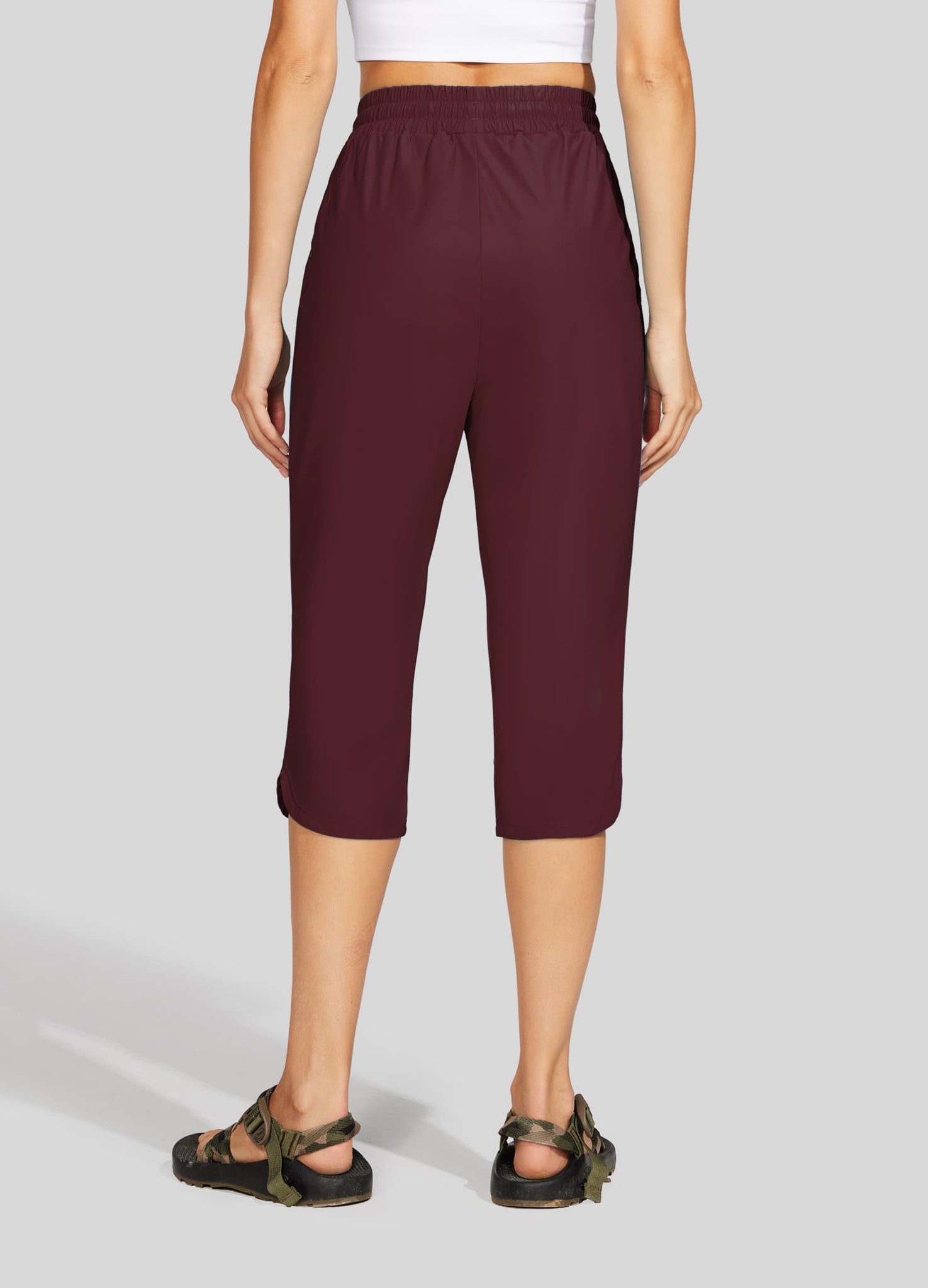 Women's Sports Woven Capri Pants