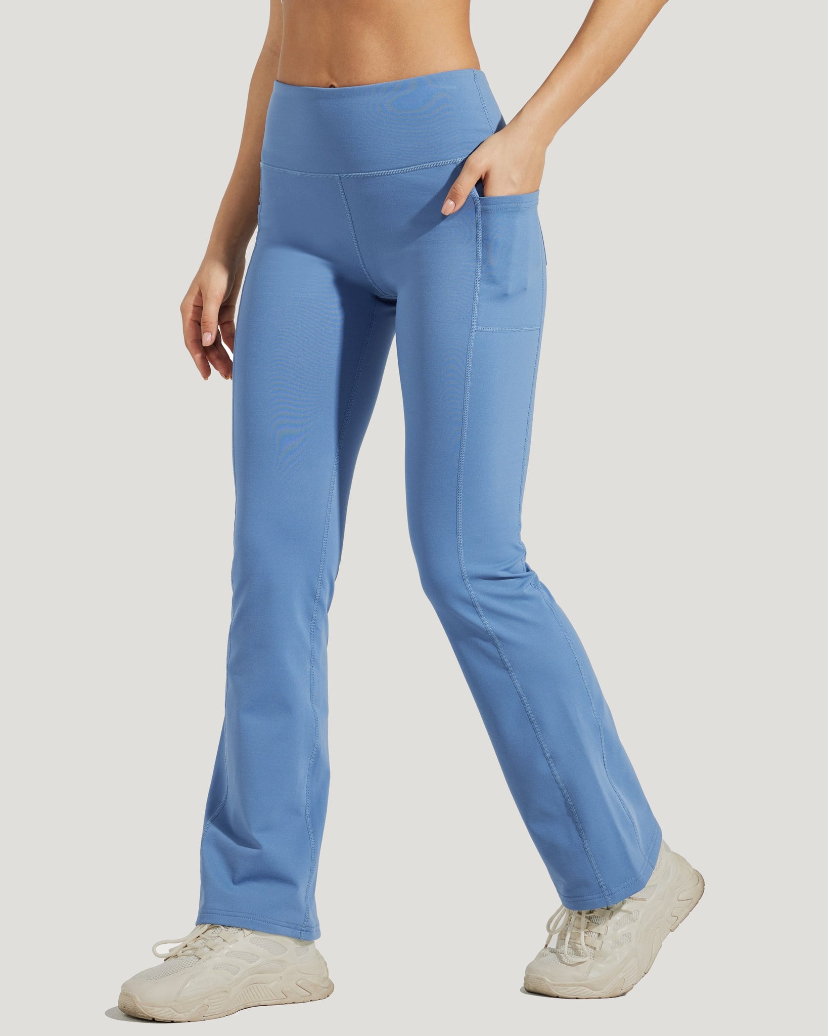 Women's Fleece Lined Bootcut Yoga Pants_Blue_model4