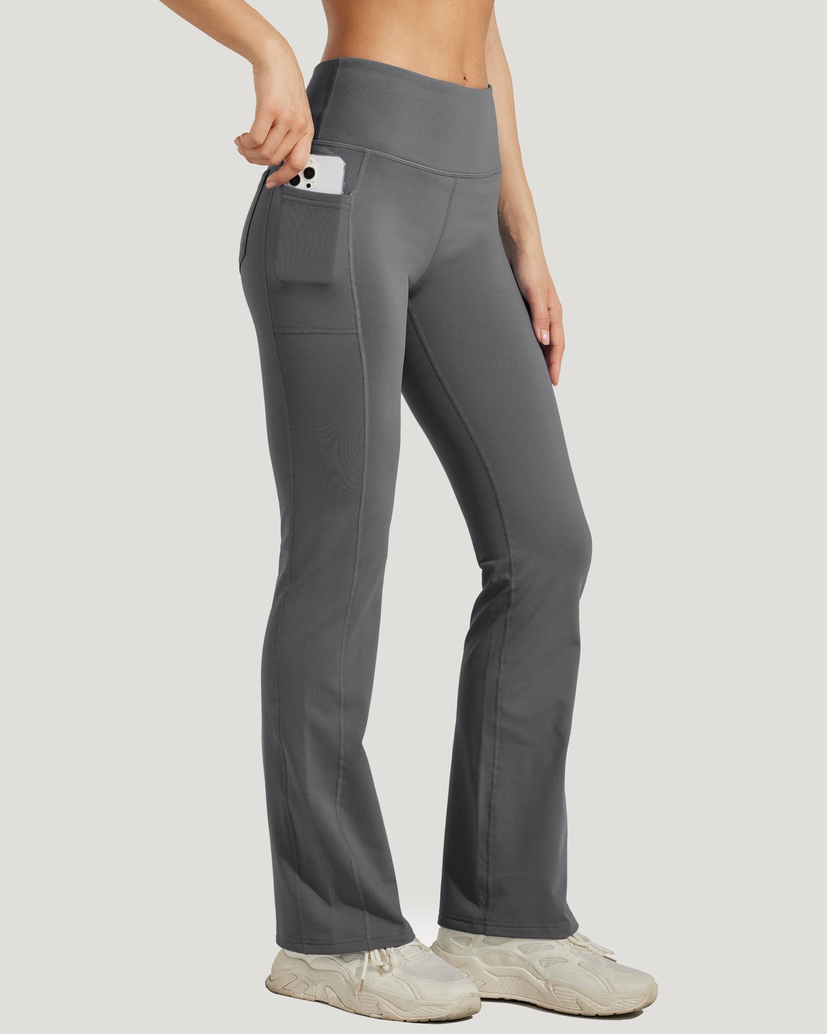 Women's Fleece Lined Bootcut Yoga Pants_Gray_model3