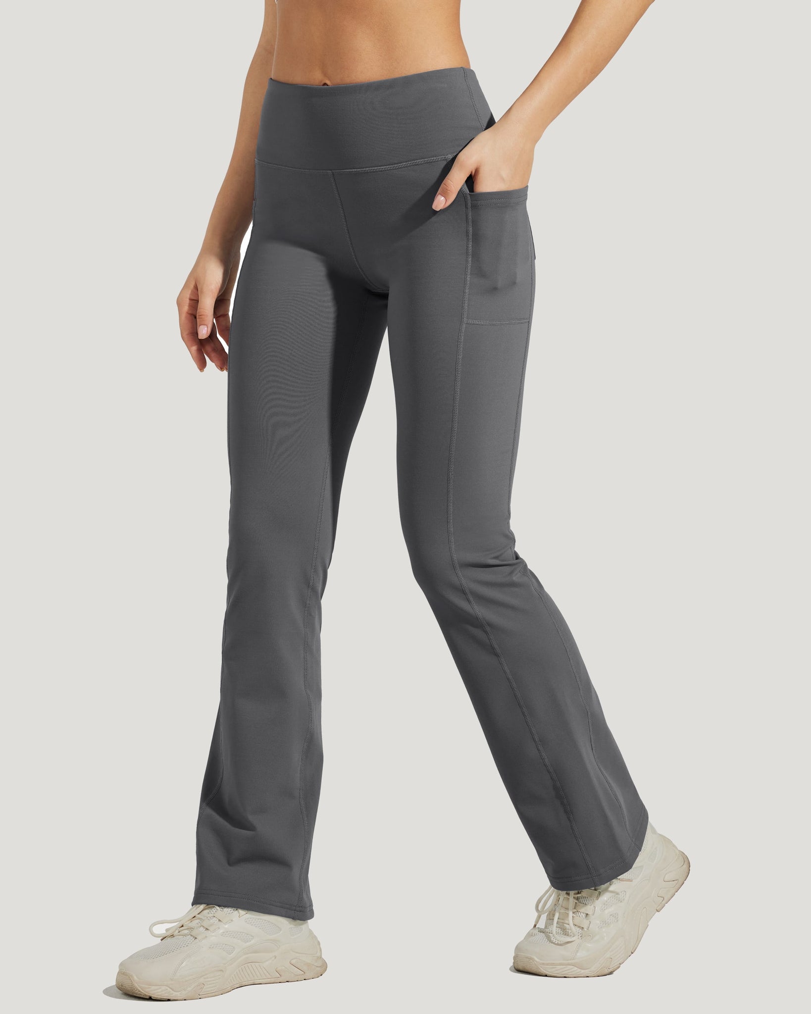 Women's Fleece Lined Bootcut Yoga Pants_Gray_model4