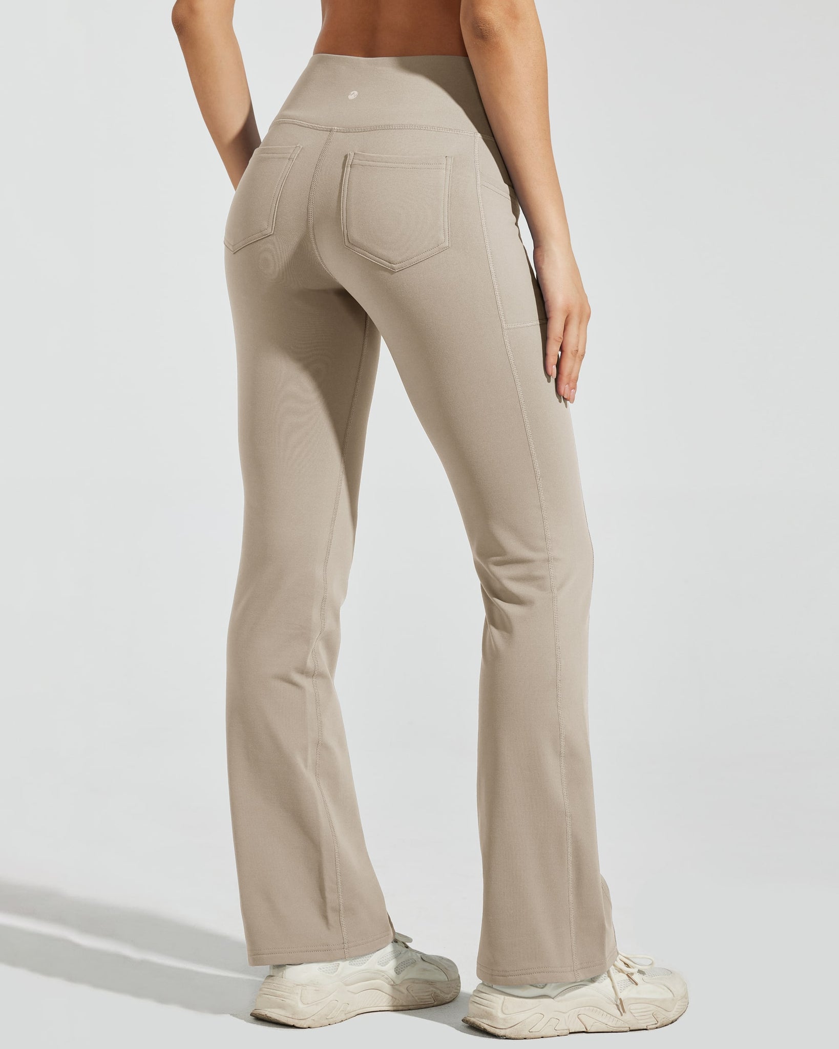 Women's Fleece Lined Bootcut Yoga Pants_Khaki_model2