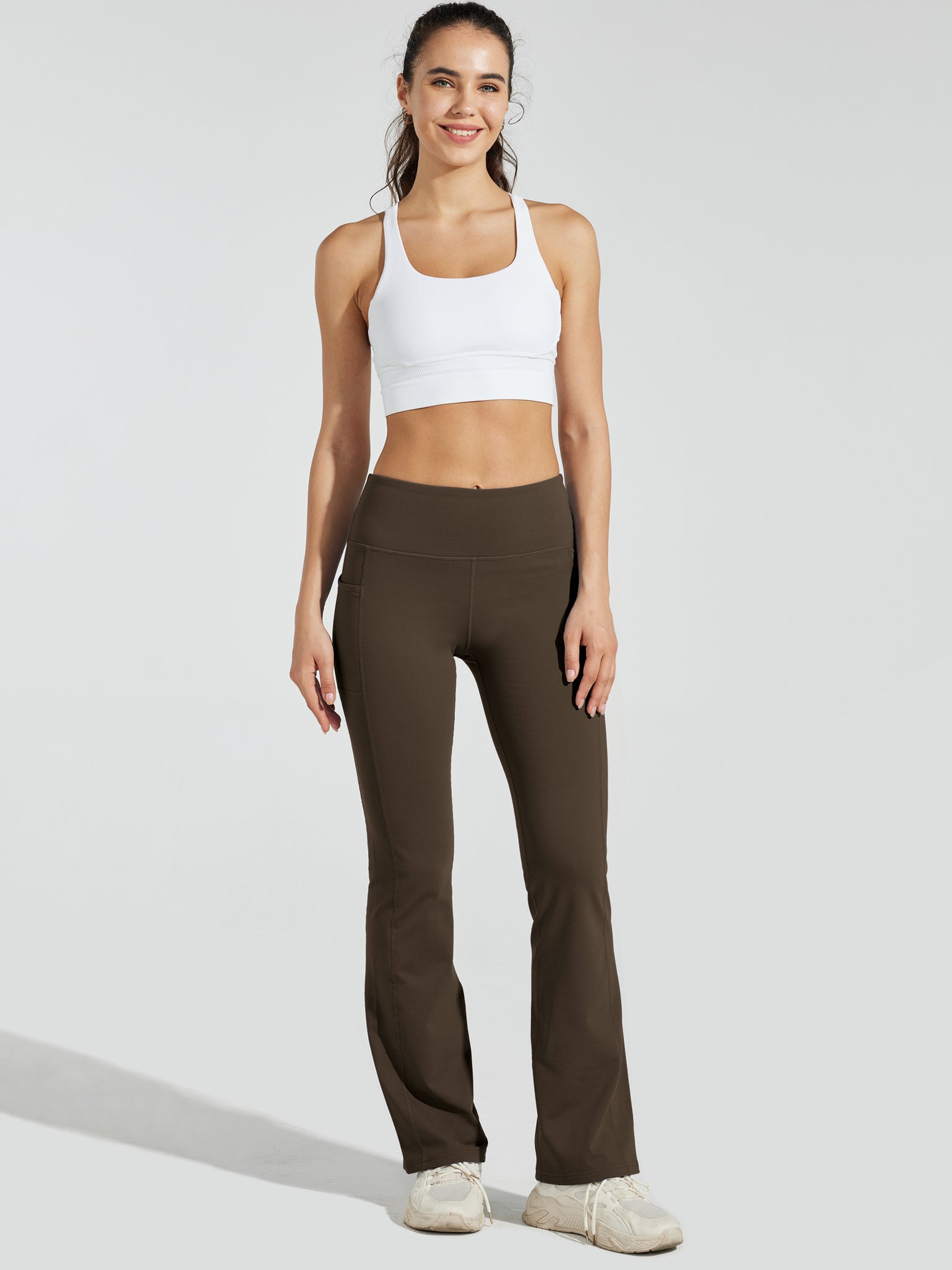 Women's Fleece Lined Bootcut Yoga Pants_Brown_model3