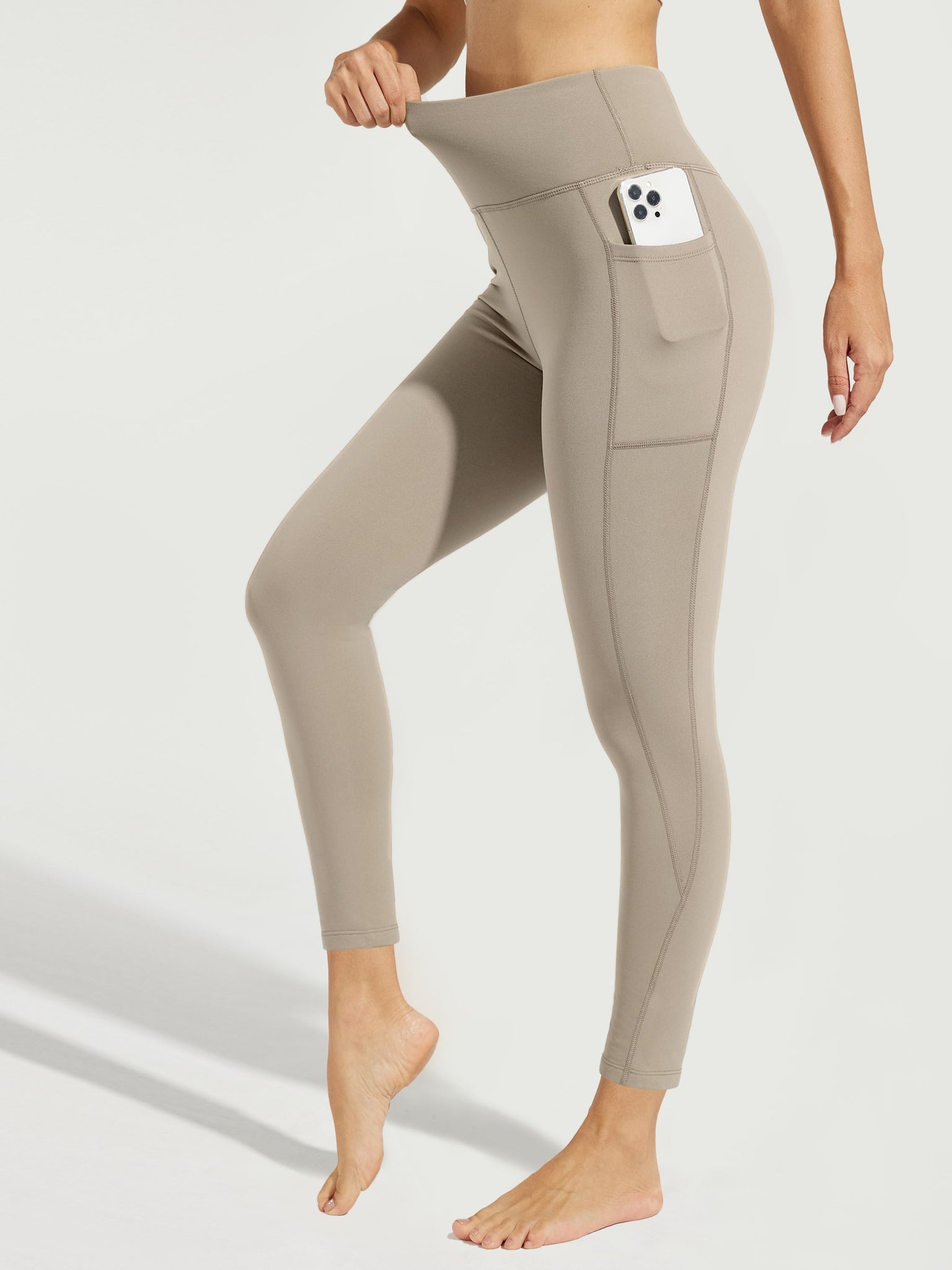 Women's Thermal Running Tights_Leggings_Khaki_model3