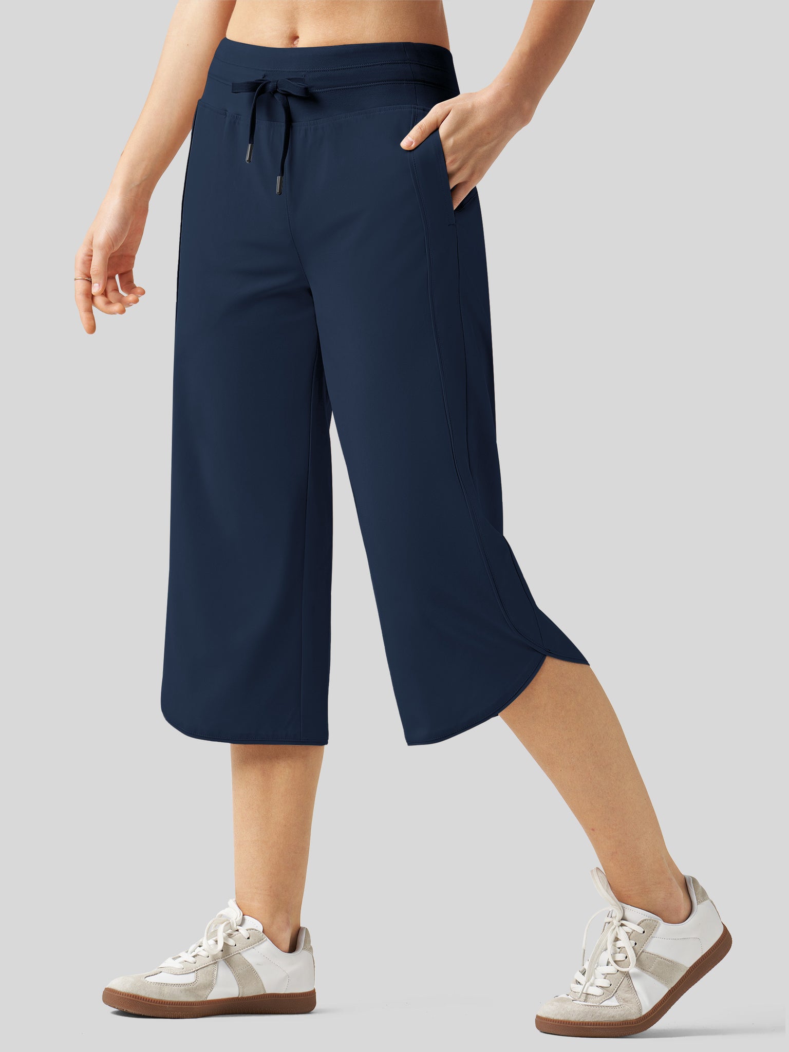 Women's Ultra-soft Wide Leg Capri