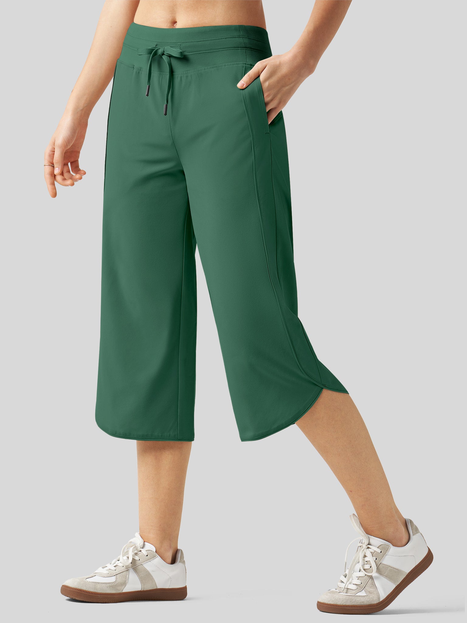 Women's Ultra-soft Wide Leg Capri