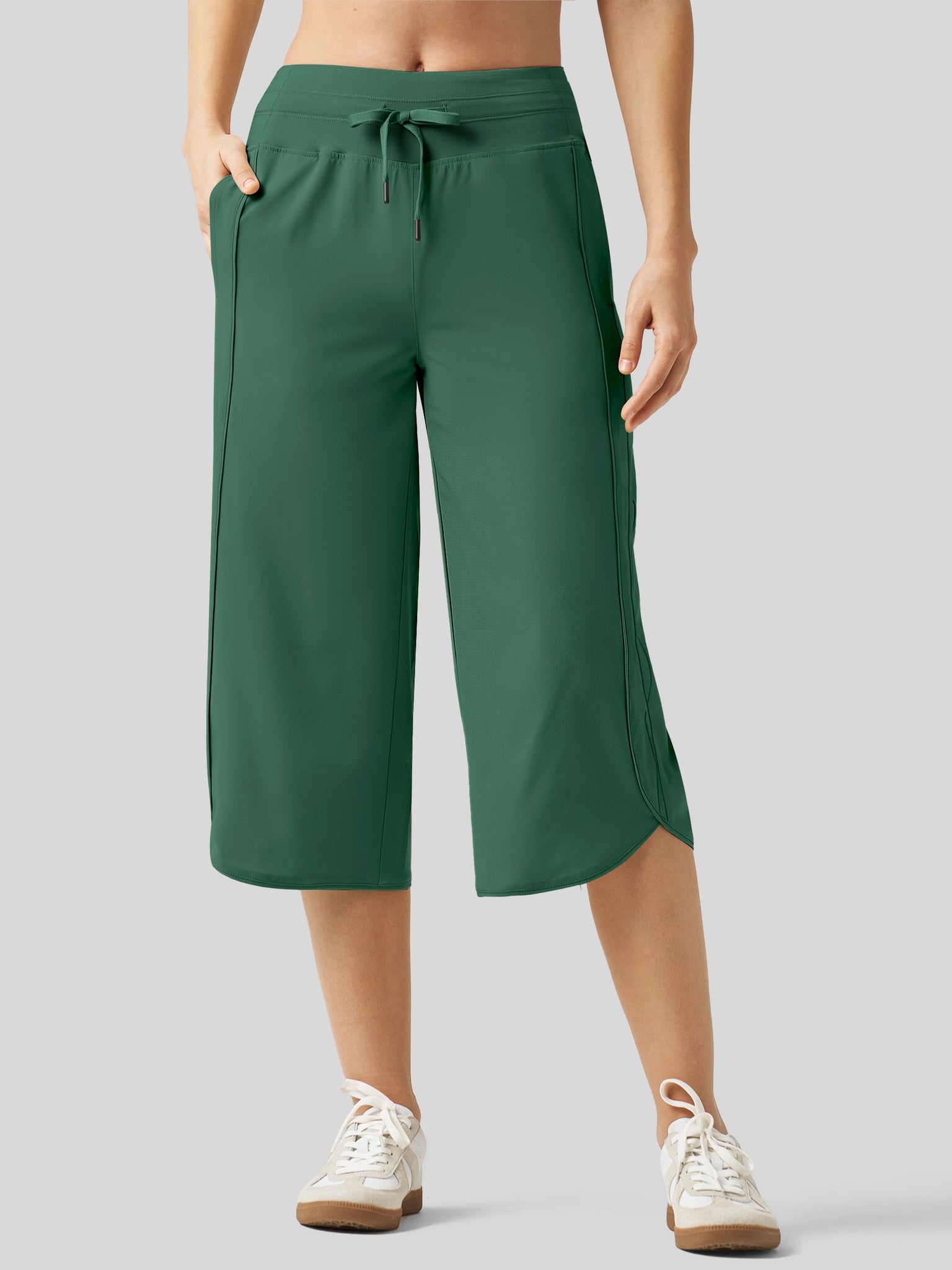 Women's Ultra-soft Wide Leg Capri