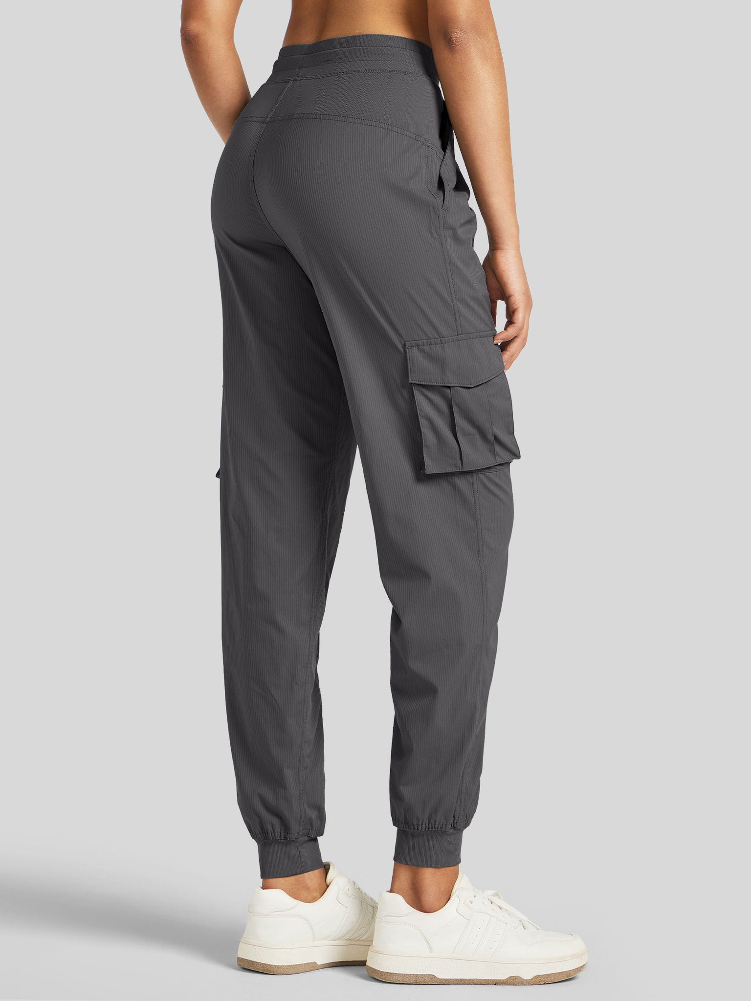 Women's Cargo Studio Joggers