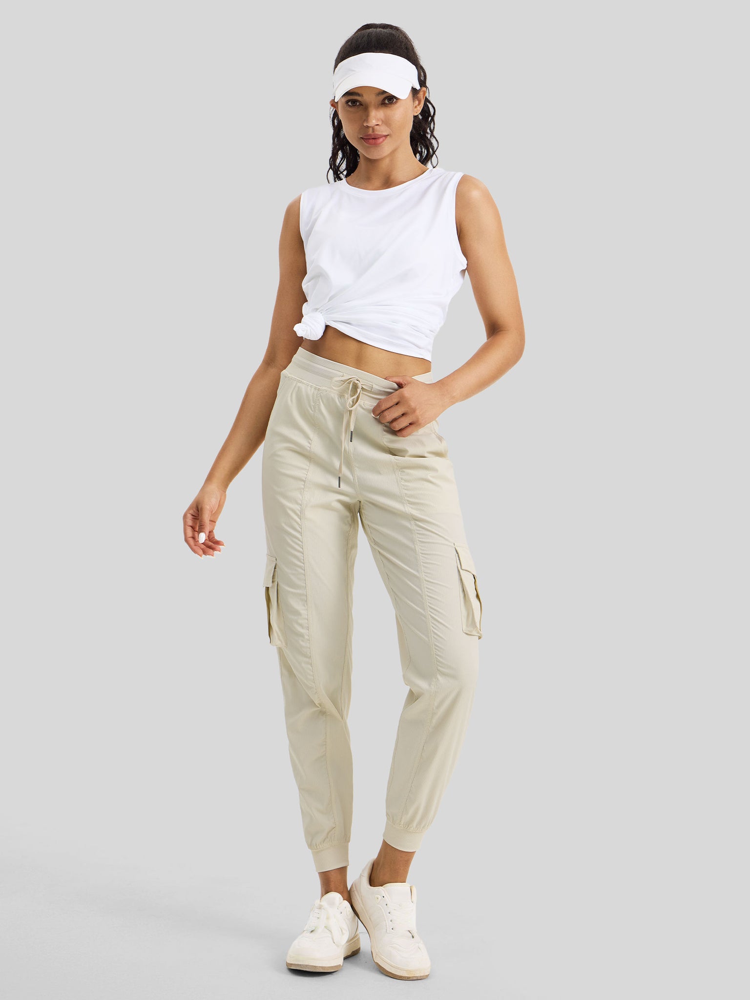 Women's Cargo Studio Joggers