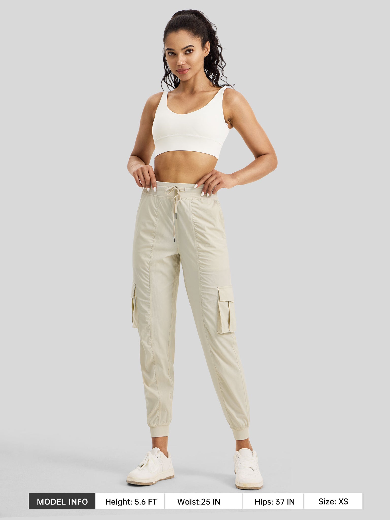 Women's Cargo Studio Joggers