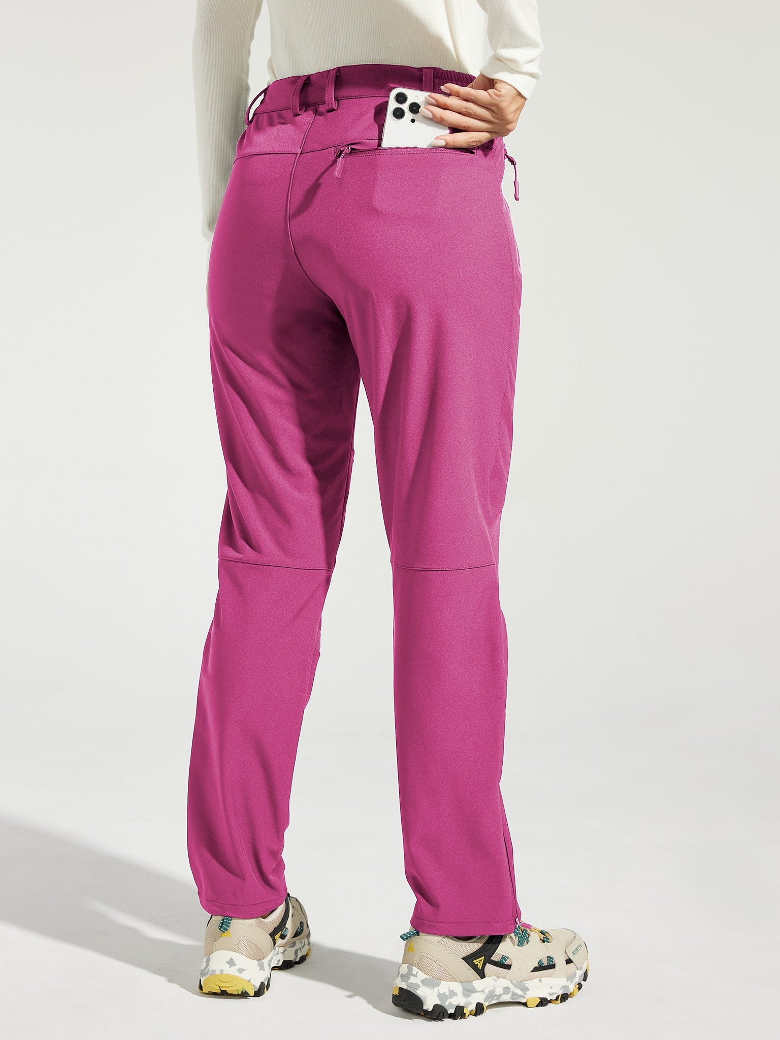 Women's Fleece Lined Snow Cargo Pants_Pink_model2