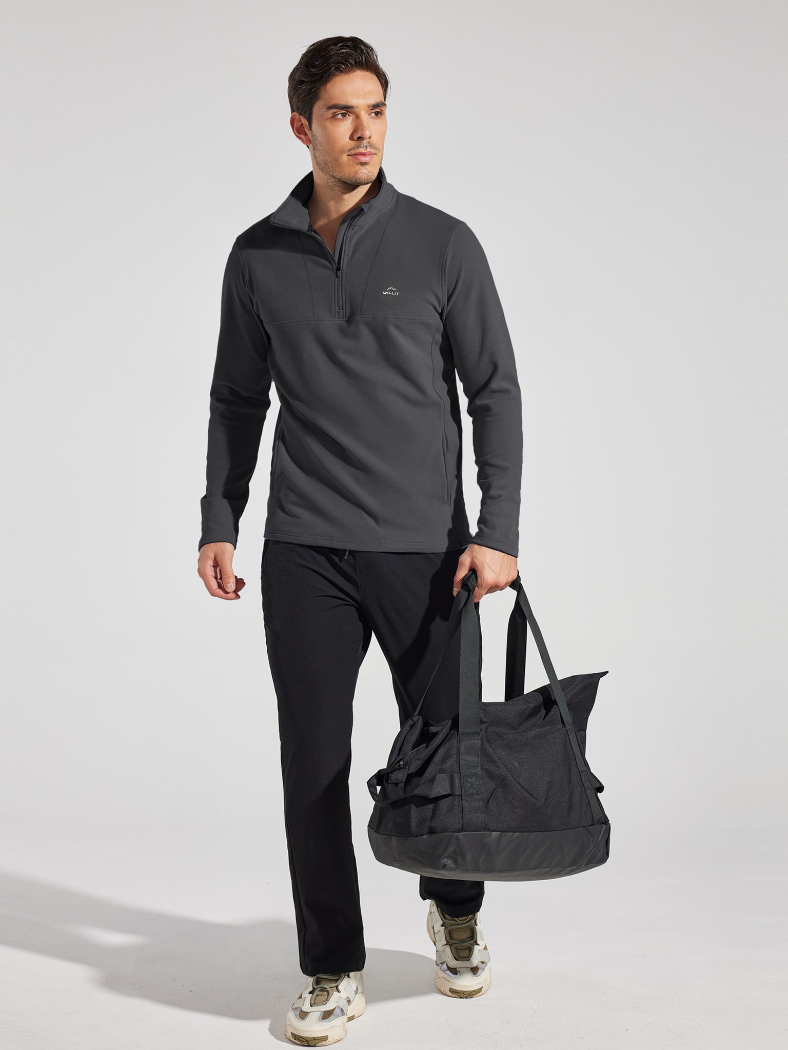 Men's Fleece Quarter Zip Pullover_Gray_model2