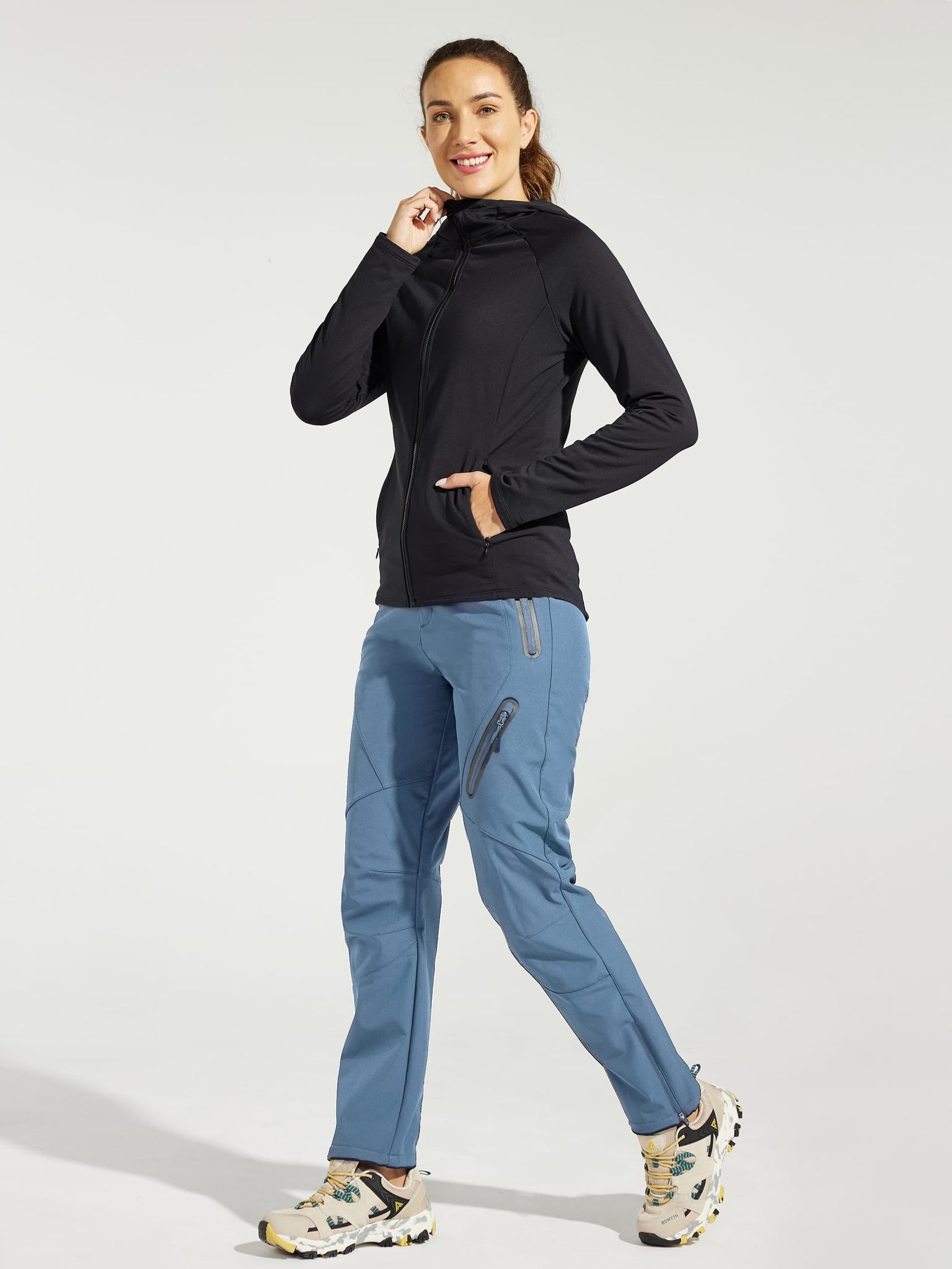 Women's Fleece Lined Snow Cargo Pants_Blue_model5